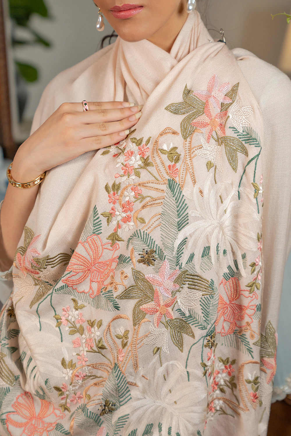 Jungle Dream | Embroidered Wool Silk Stole