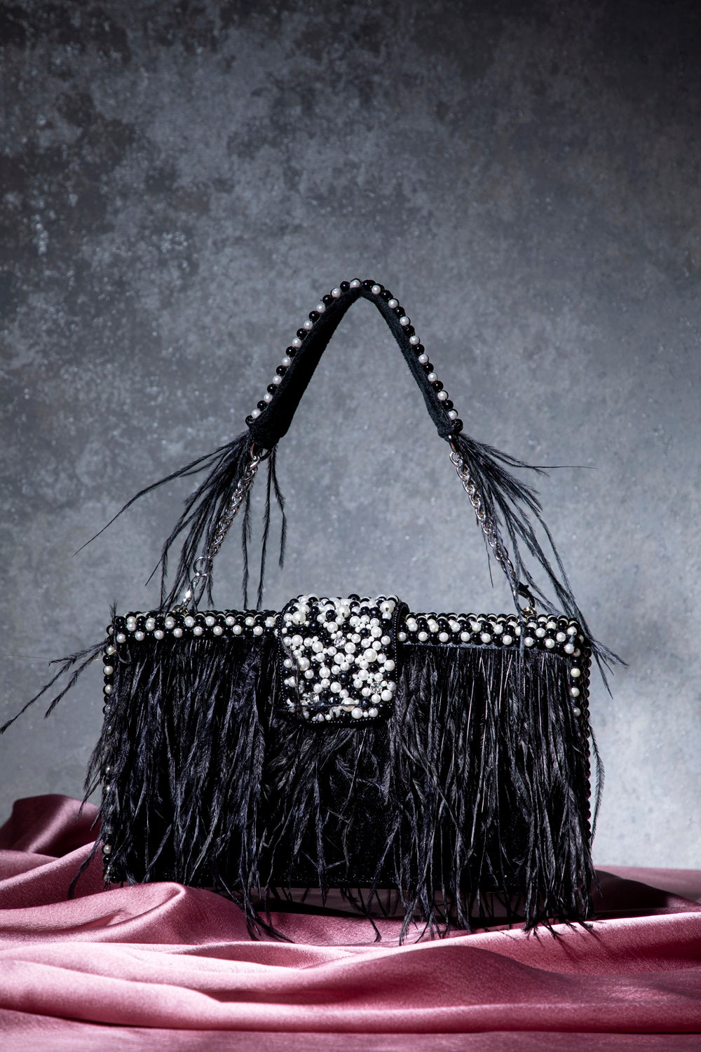KIRAZ CLUTCH-BLACK