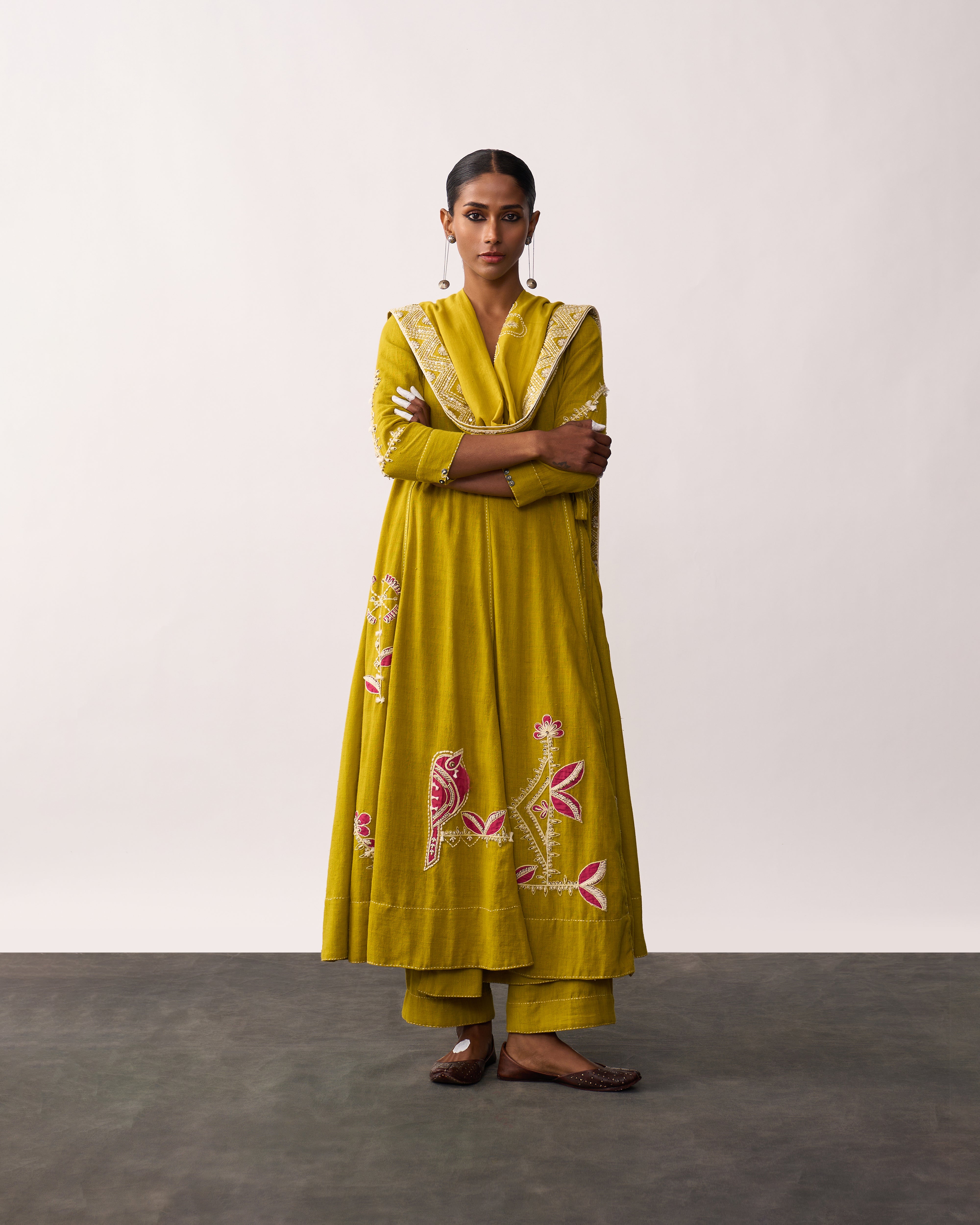 KITTUR RANI Yellow Hand-spun Embroidered Dupatta