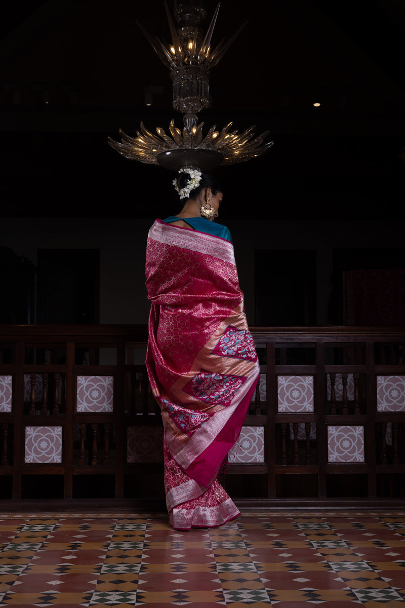 'Chaand Ki Jaali' Rani Geometric Benarasi Handloom Sari