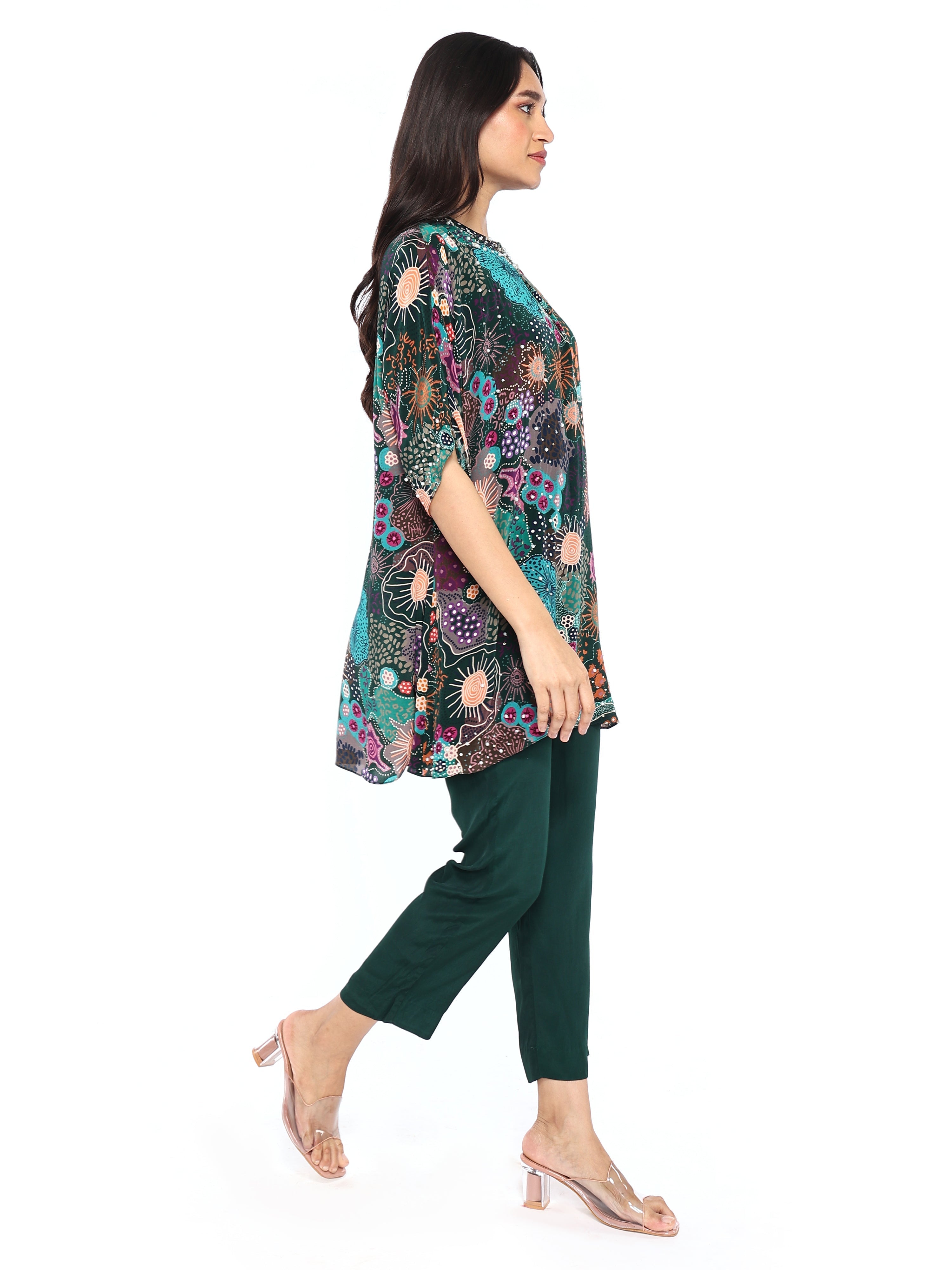 Short tunic with pant