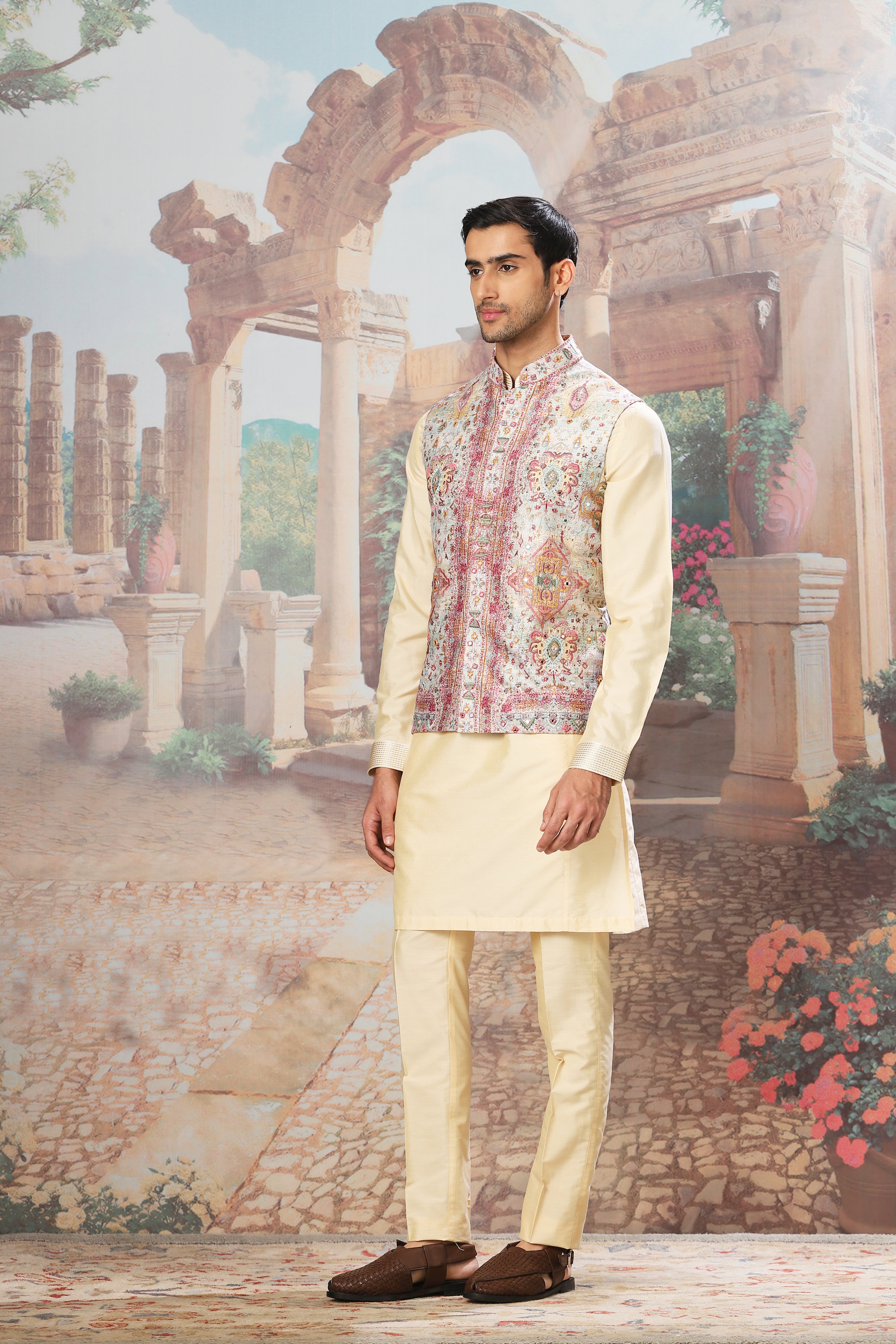 Golden Minaret Mirror Embroidered Kurta Bundi Set