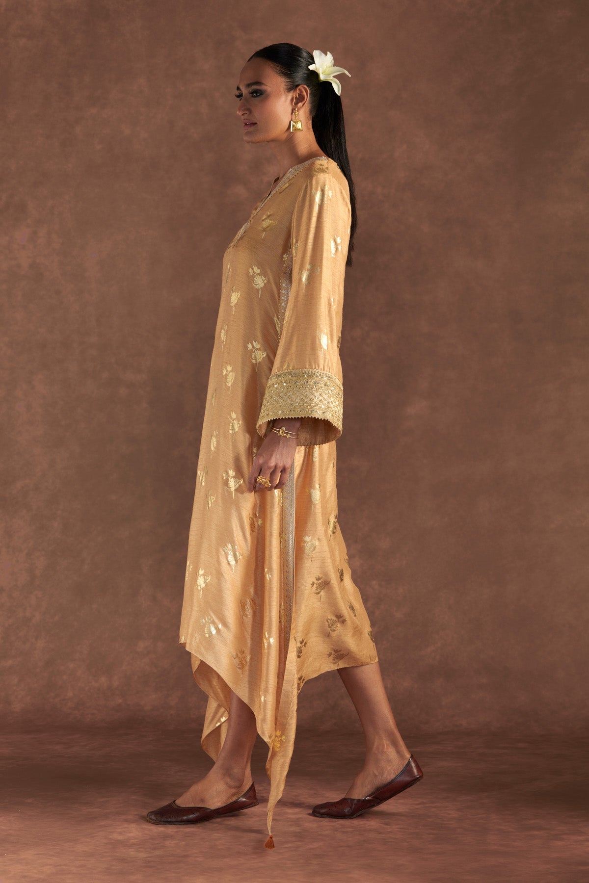 BEIGE IRISBUD KAFTAN