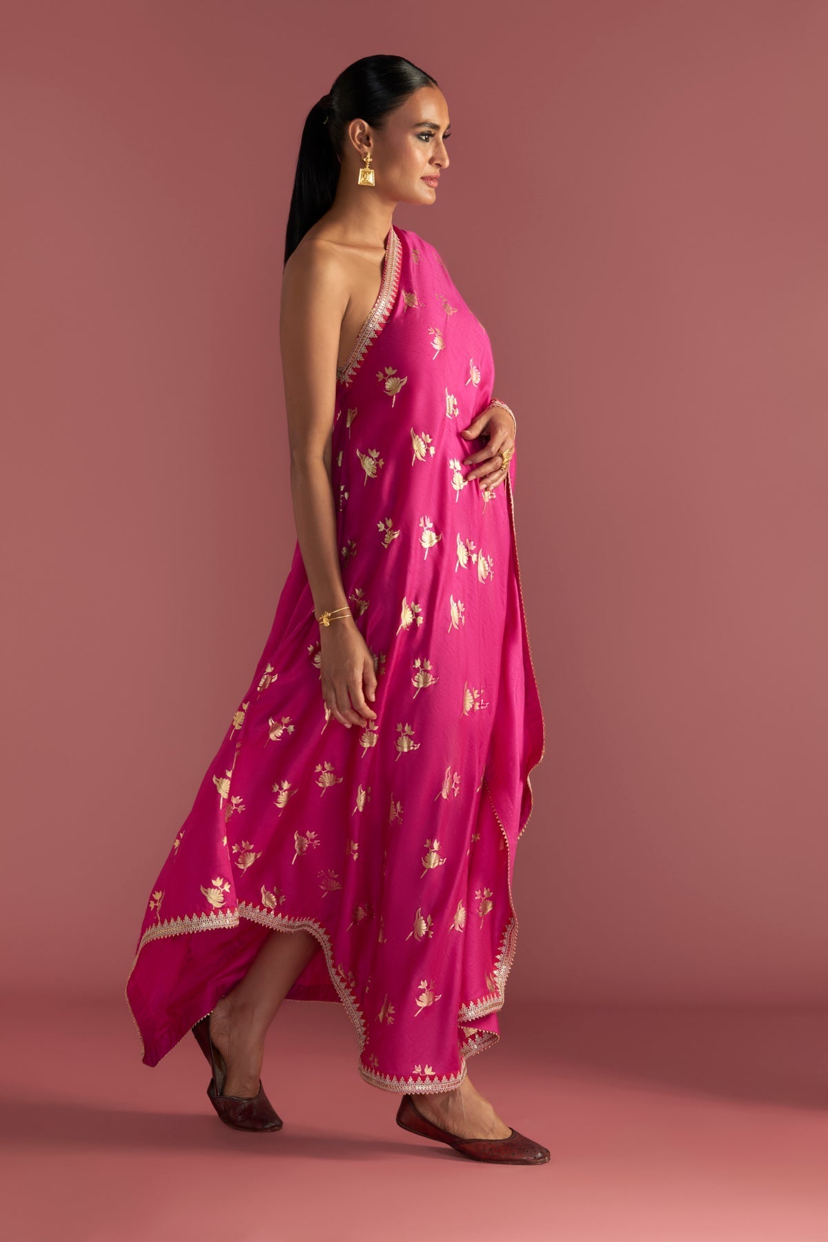 MAGENTA IRISBUD ONE SHOULDER KAFTAN