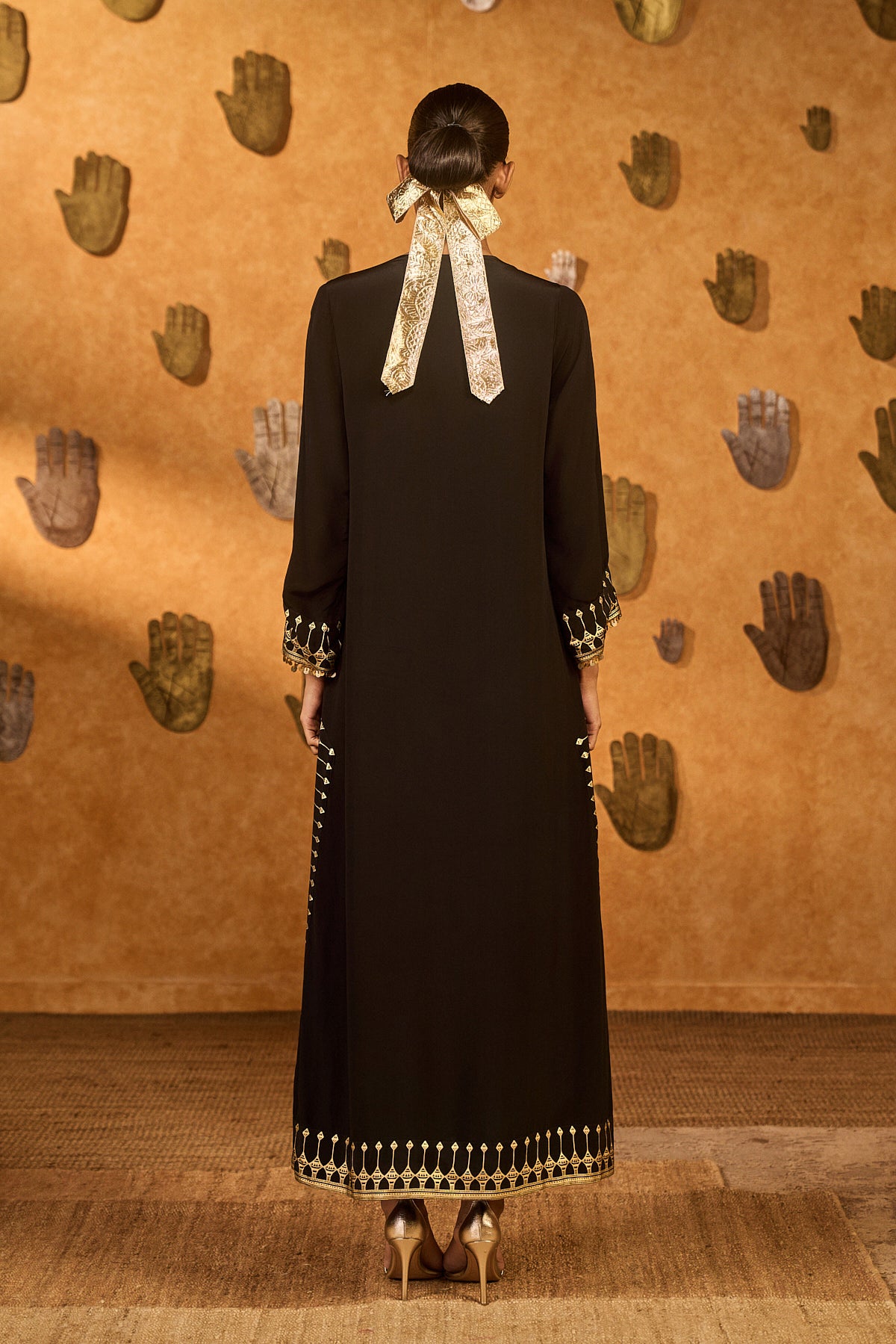 BLACK DESSERT MUSE KAFTAN