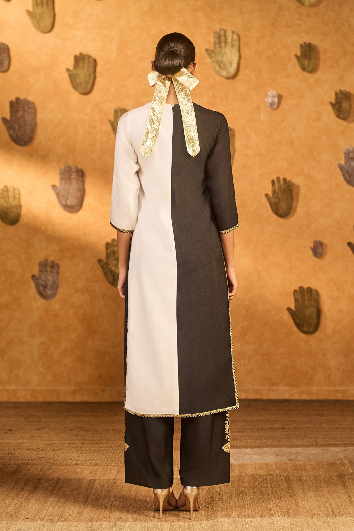 BLACK YING YANG KURTA SET