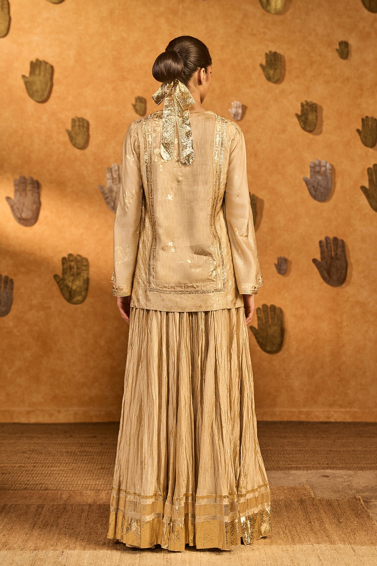 OATMEAL CRANE DAWN SKIRT SET