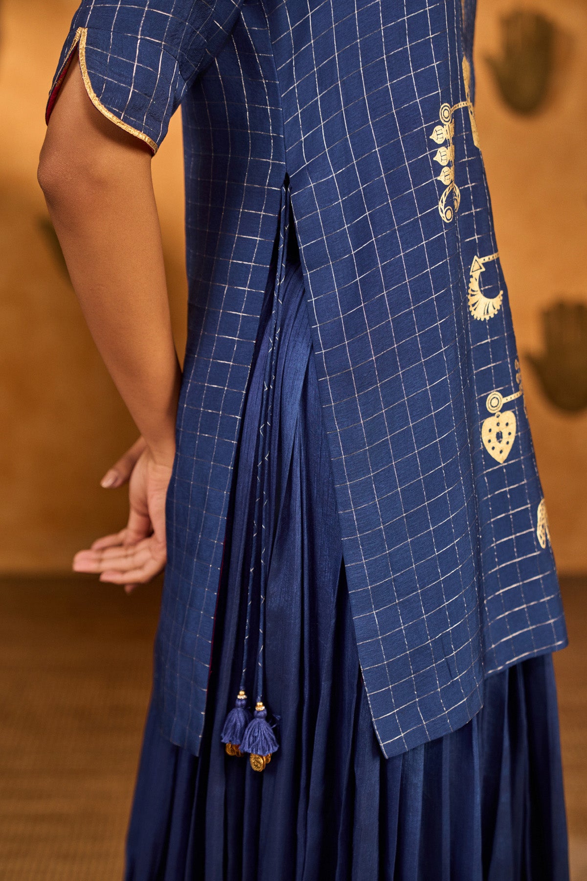 SAPPHIRE MOONFISH SKIRT SET