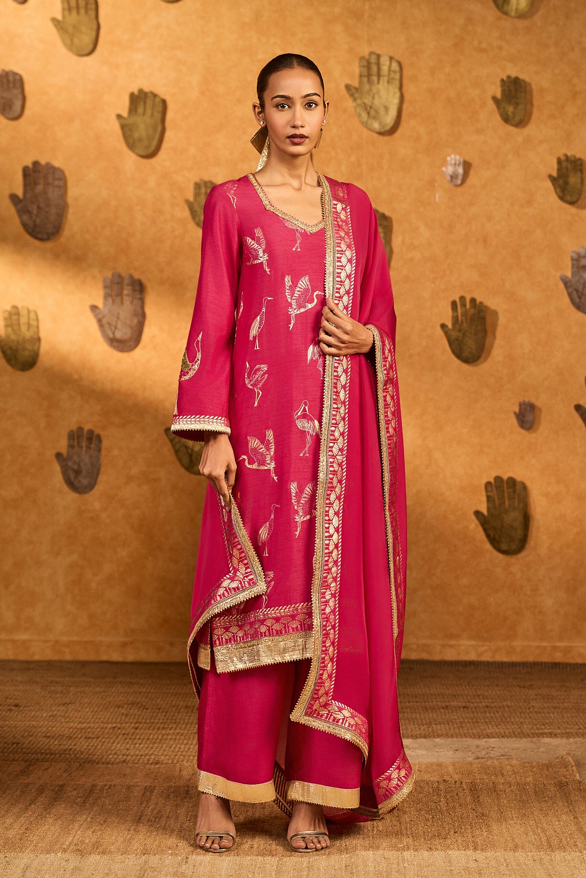PINK CRANE DAWN SKD