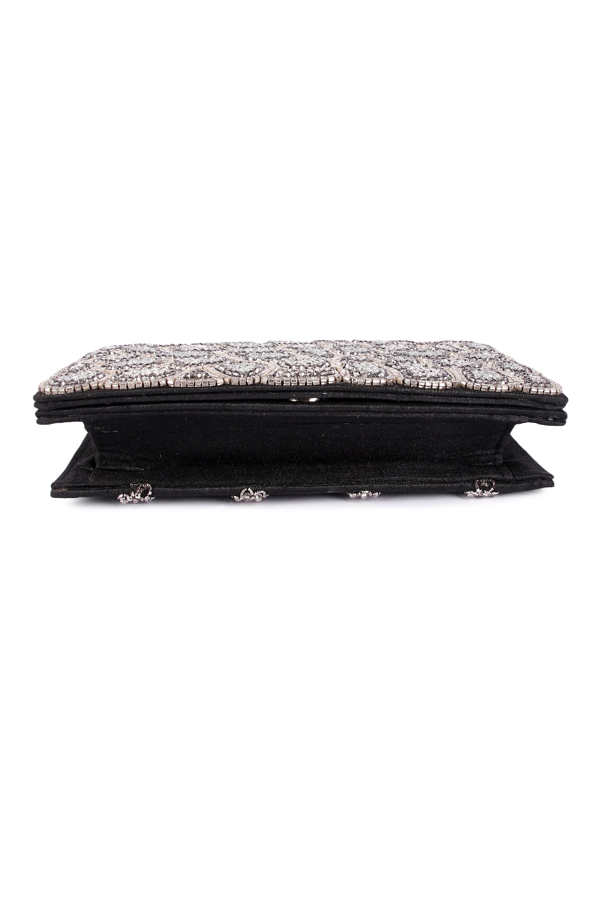 Animal pattern clutch