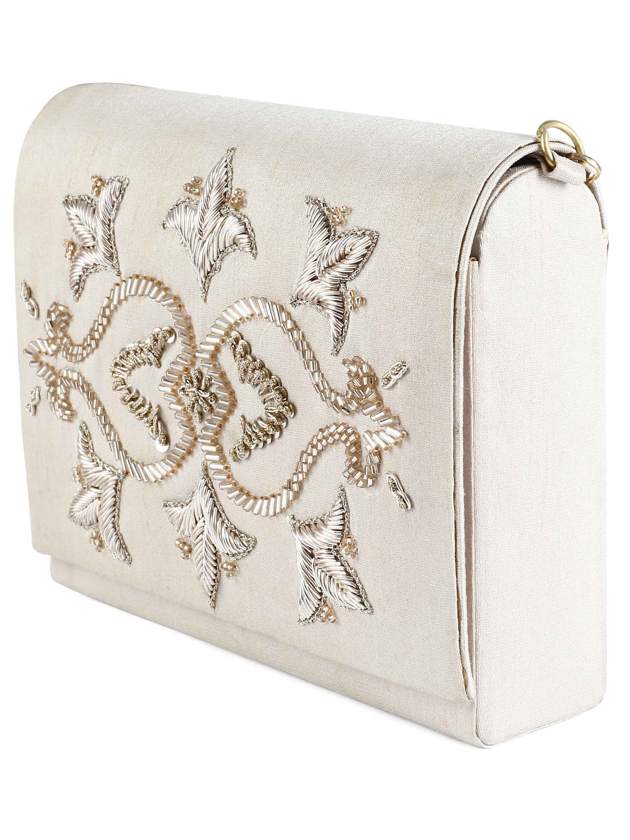 Peech Motif clutch