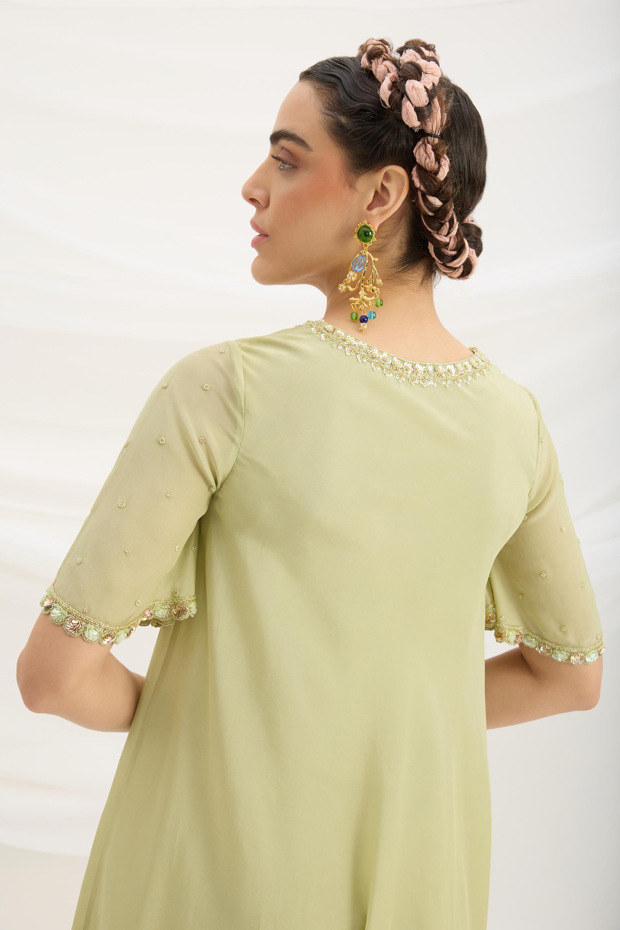DRAPE DRESS