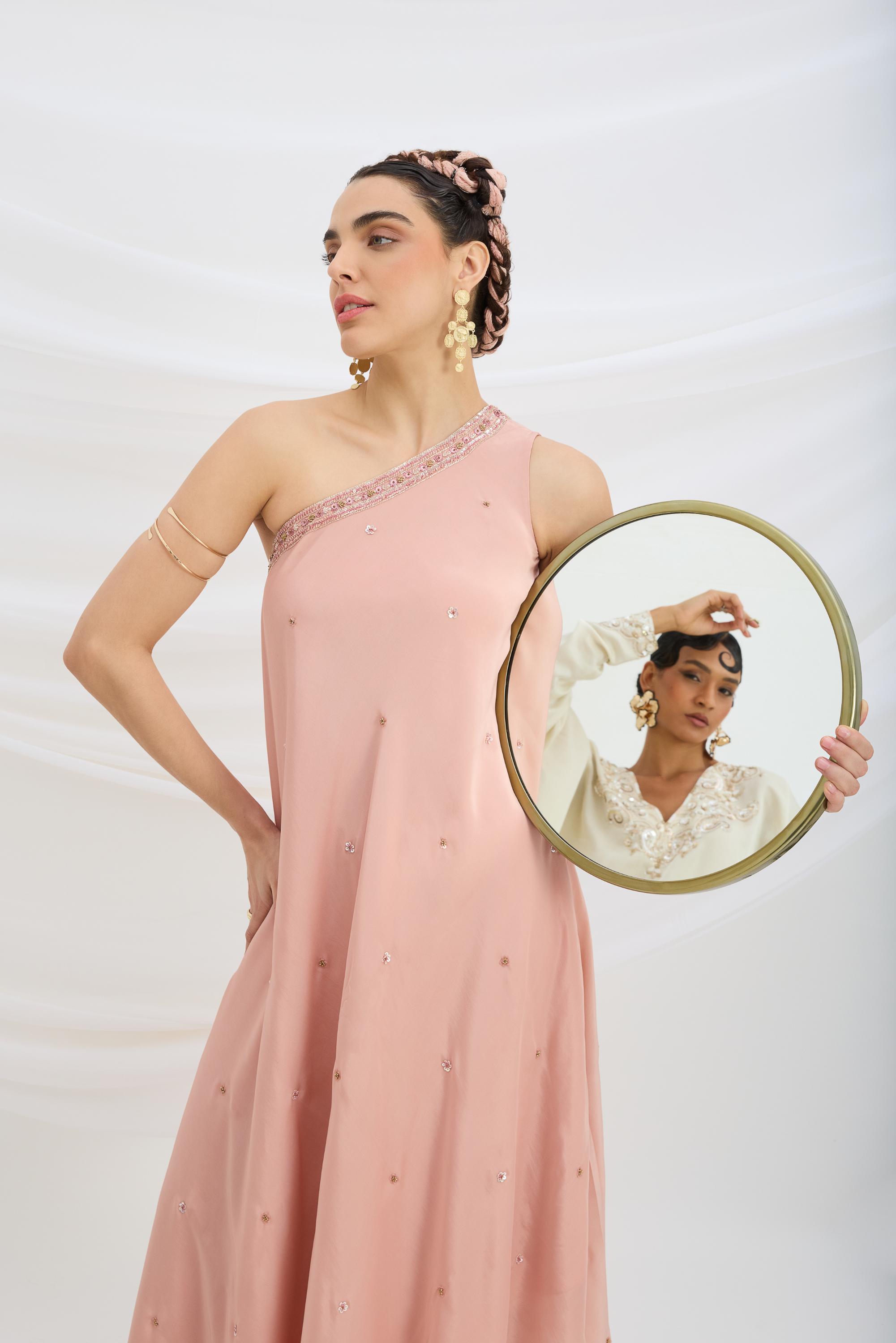 ONE SHOULDER DRAPE DRESS