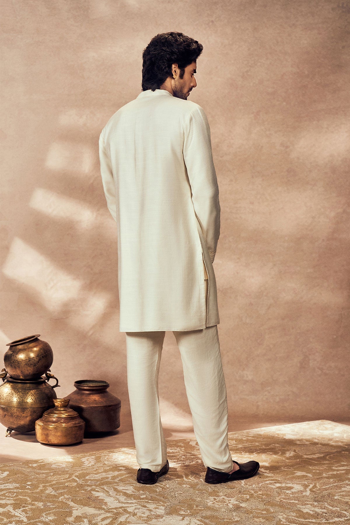 IVORY PALM BLOOMS KURTA SET