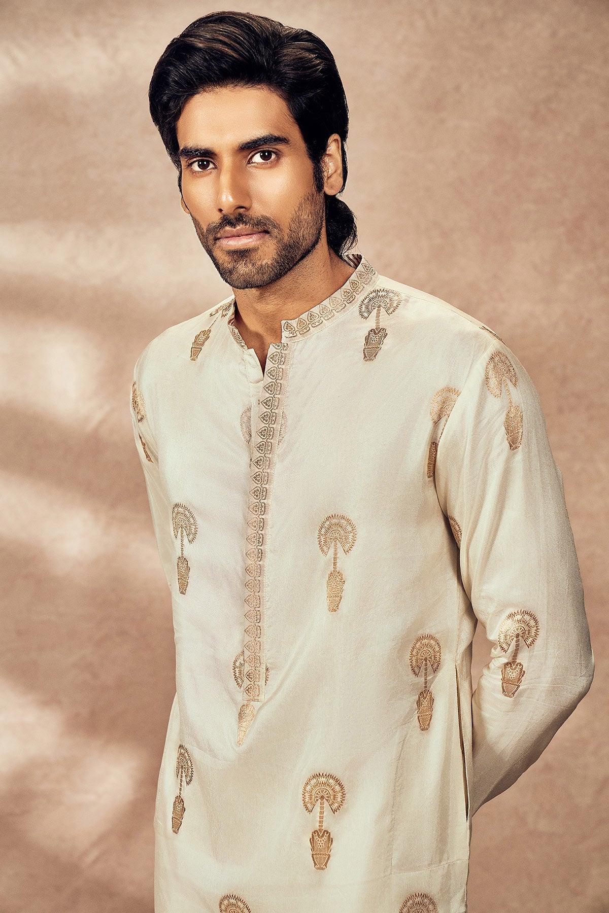 IVORY TRAVELLER'S PALM JACQUARD KURTA SET