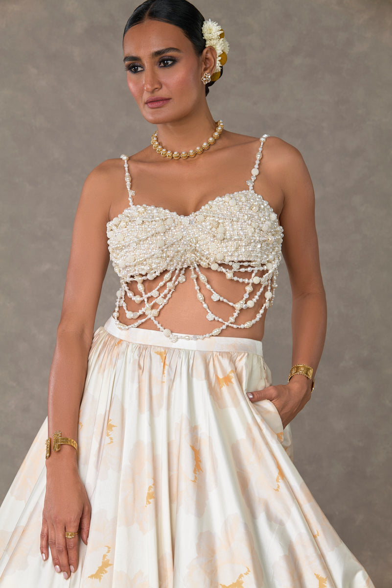 Ivory Nurvi Skirt Set