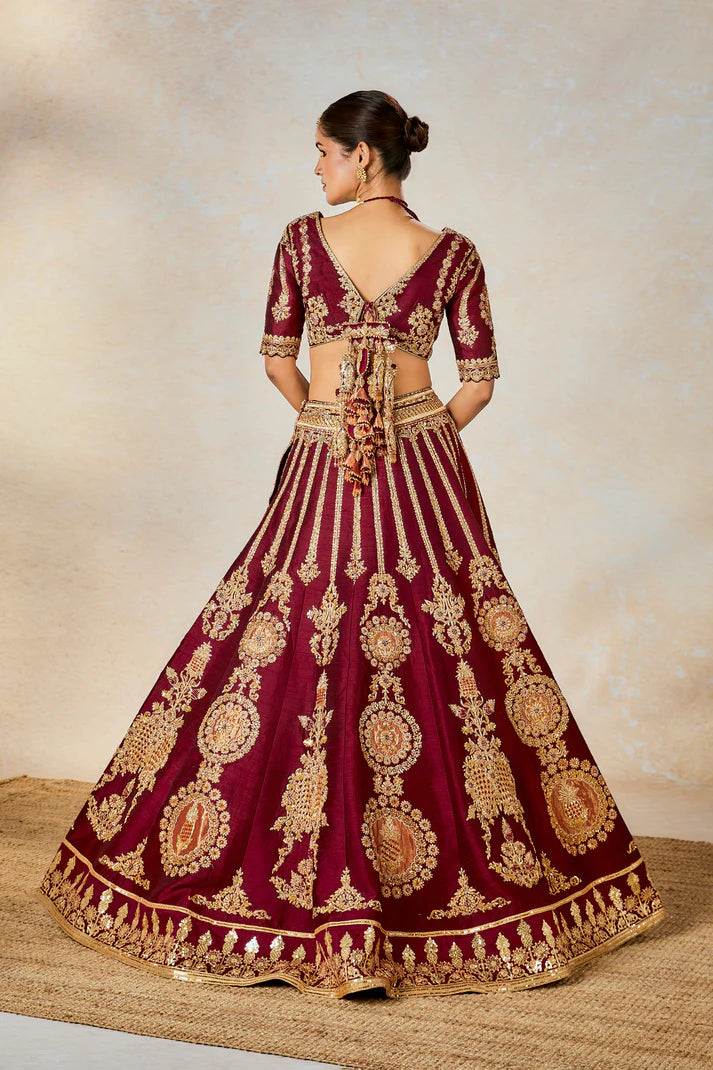 ANJEER KALAKAND LEHENGA SET