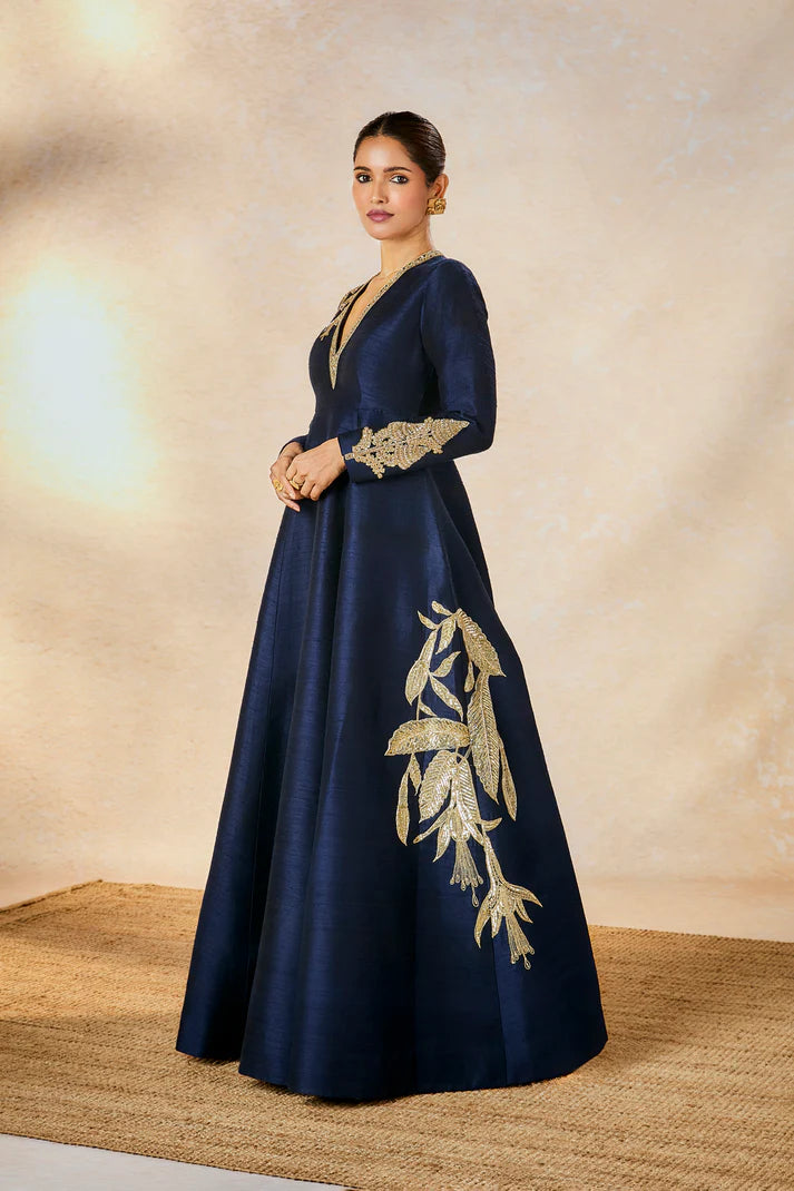 THE NEELTARA GOWN