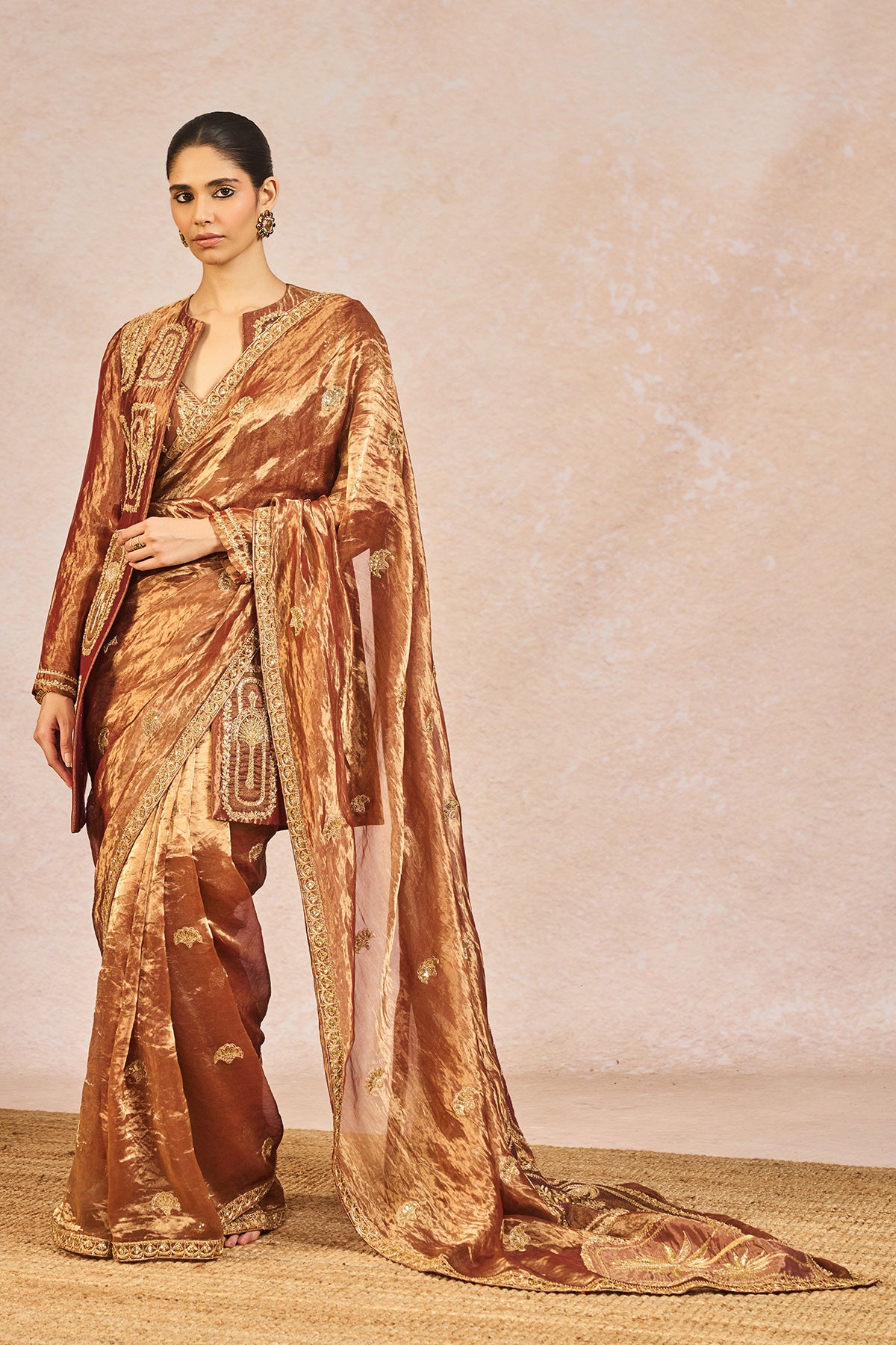 ‘ZARD SITARA’ SAREE