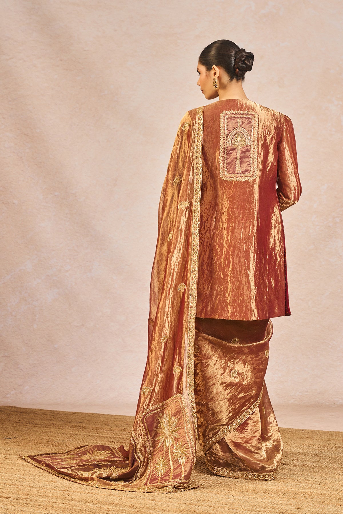 ‘ZARD SITARA’ SAREE