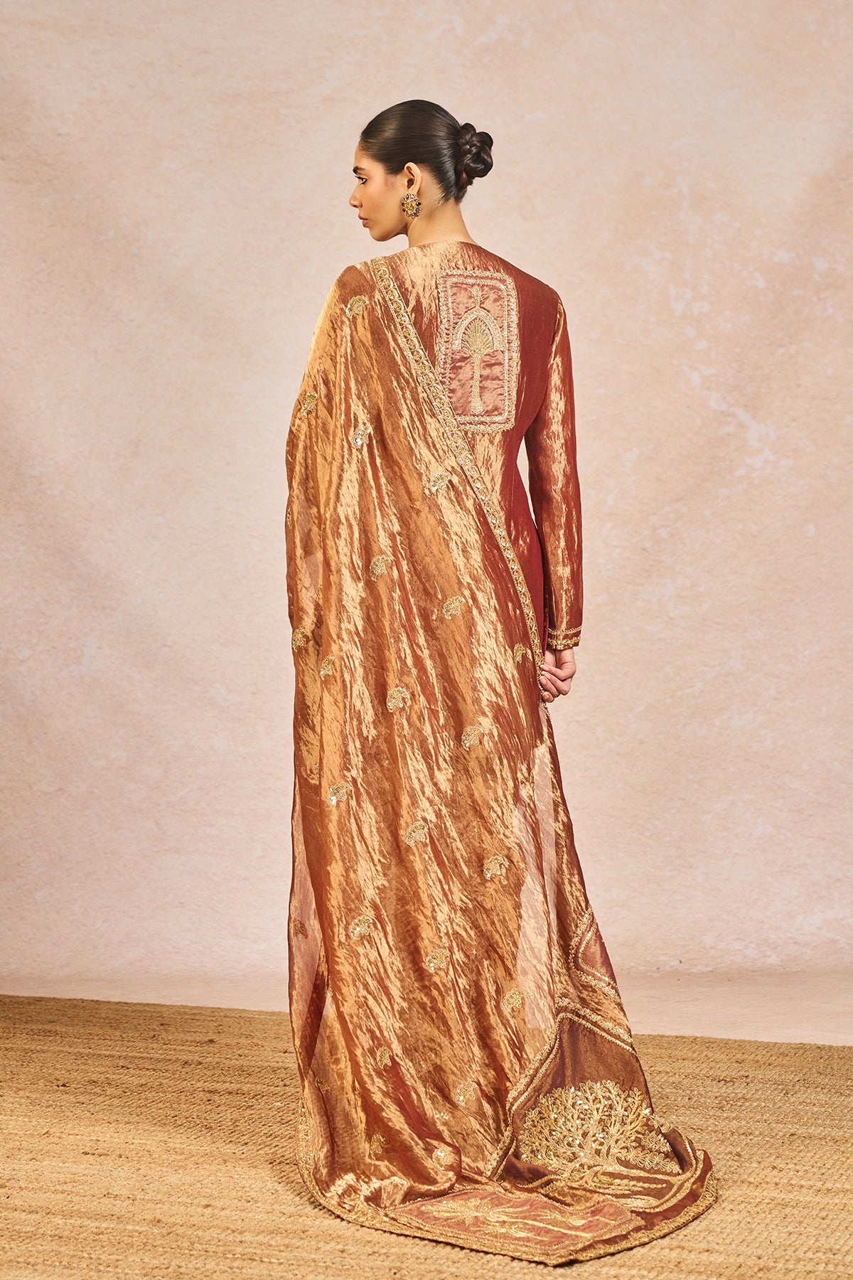 ‘ZARD SITARA’ SAREE
