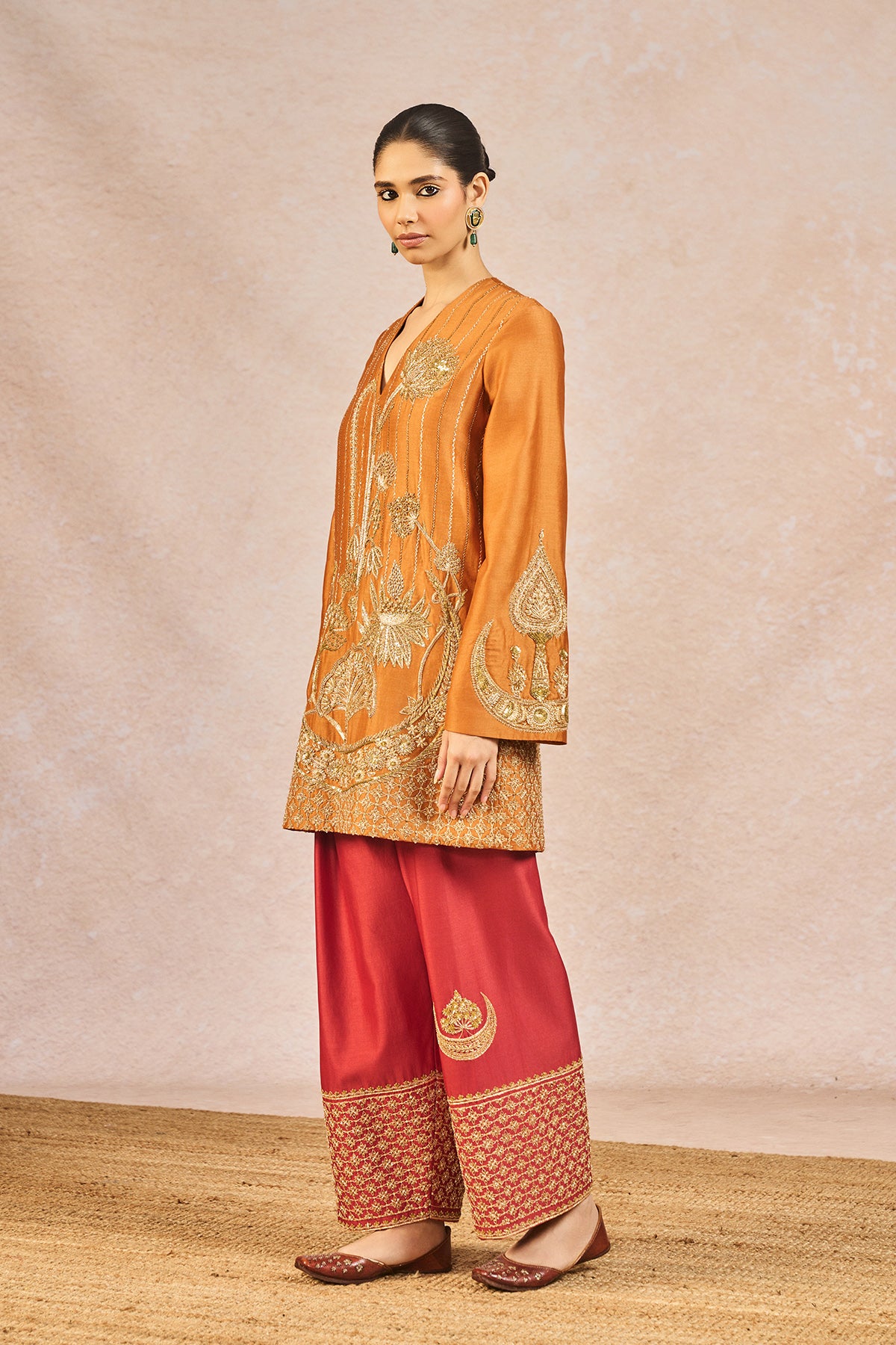 ‘GARAM MASALA’ SKD SET