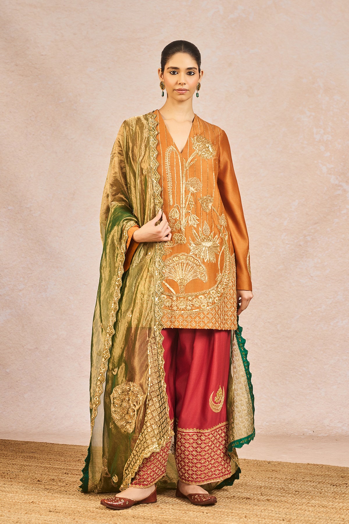 ‘GARAM MASALA’ SKD SET