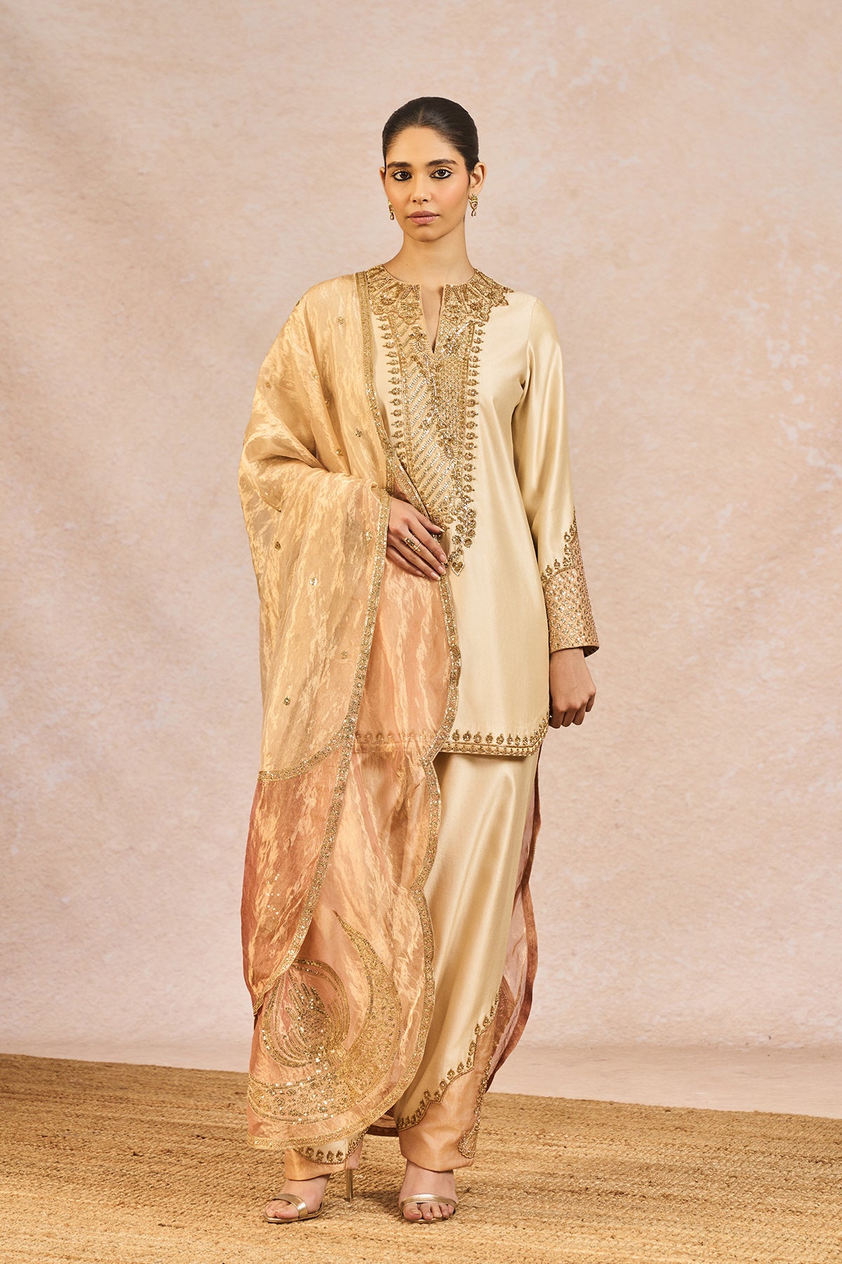 NOOR BAN GYE SKD SET