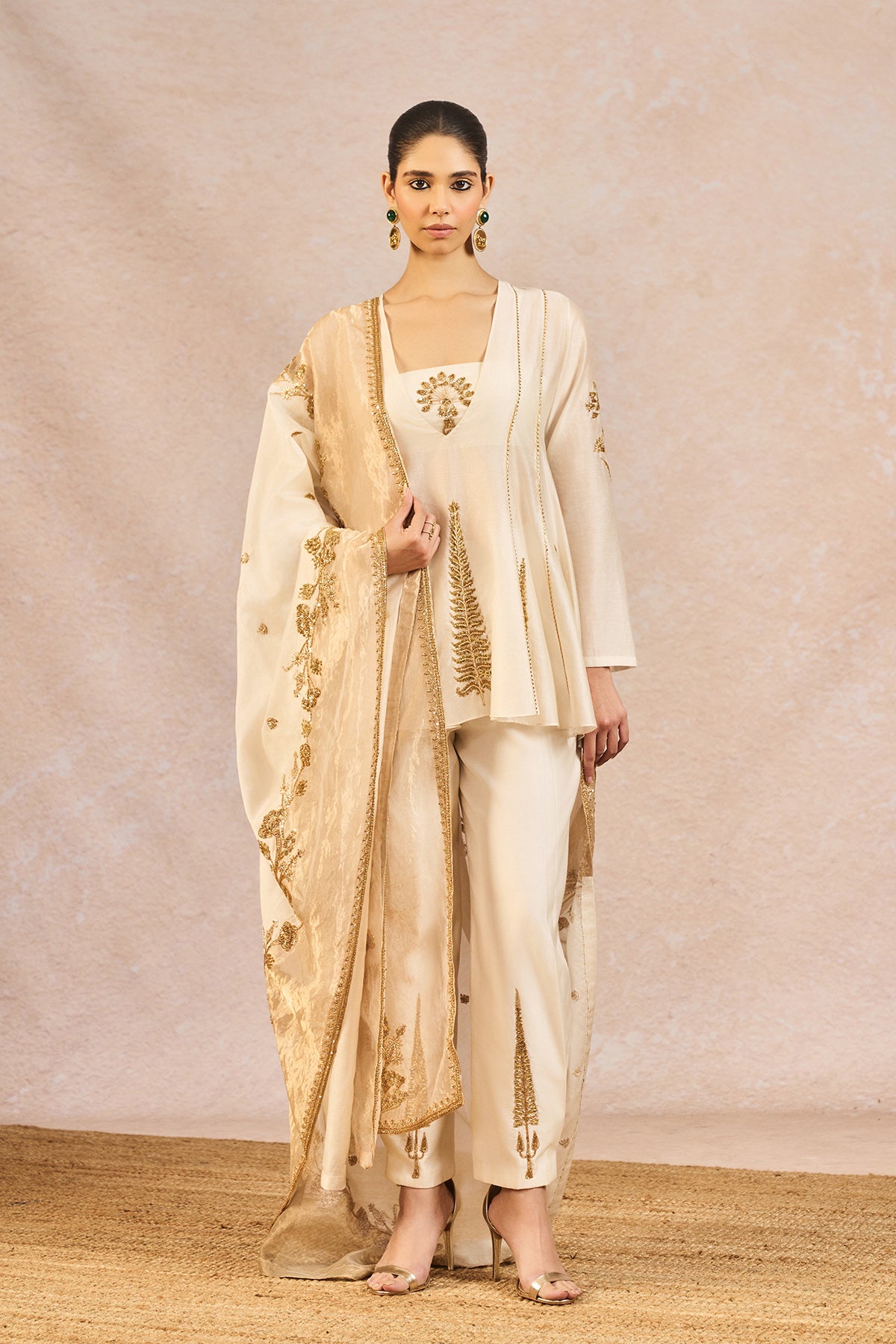 ‘PEHLI KIRAN’ SKD SET