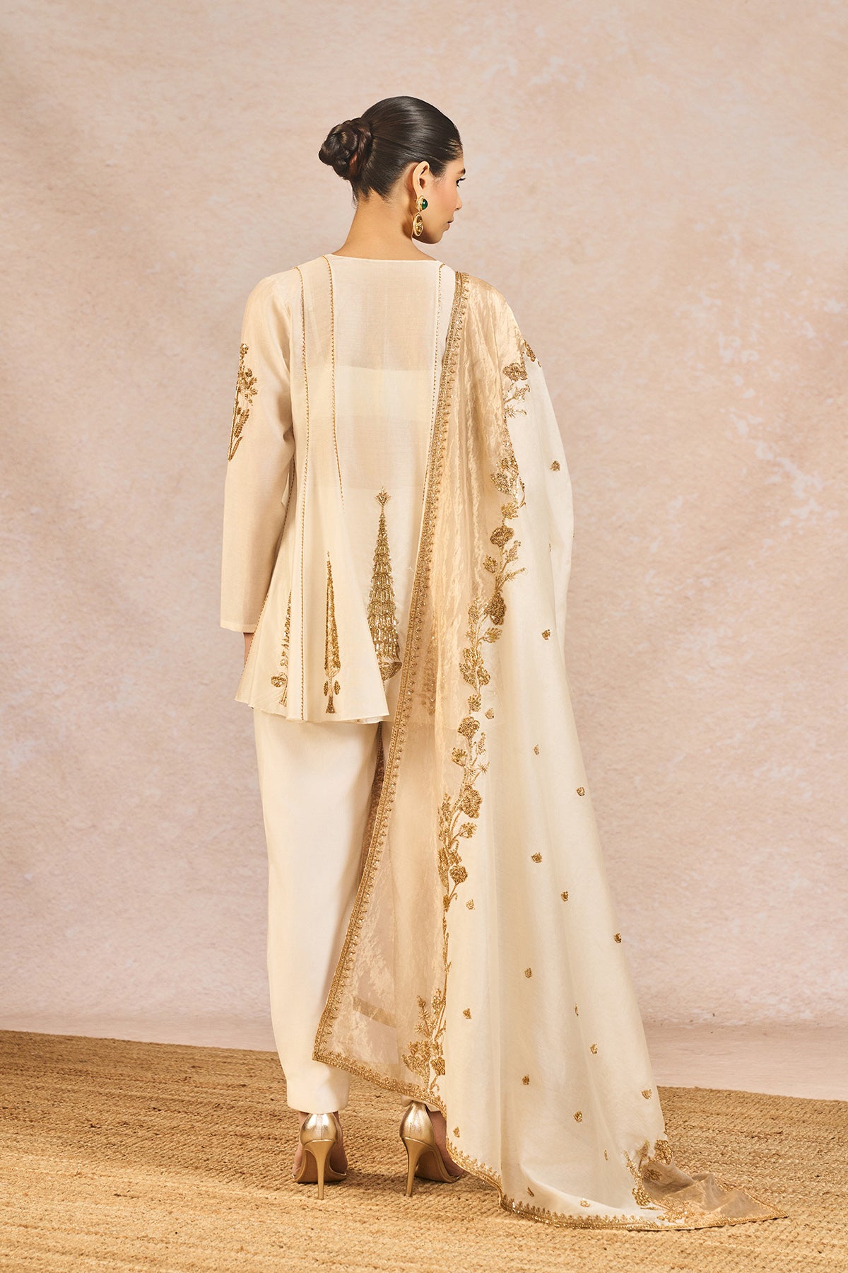 ‘PEHLI KIRAN’ SKD SET