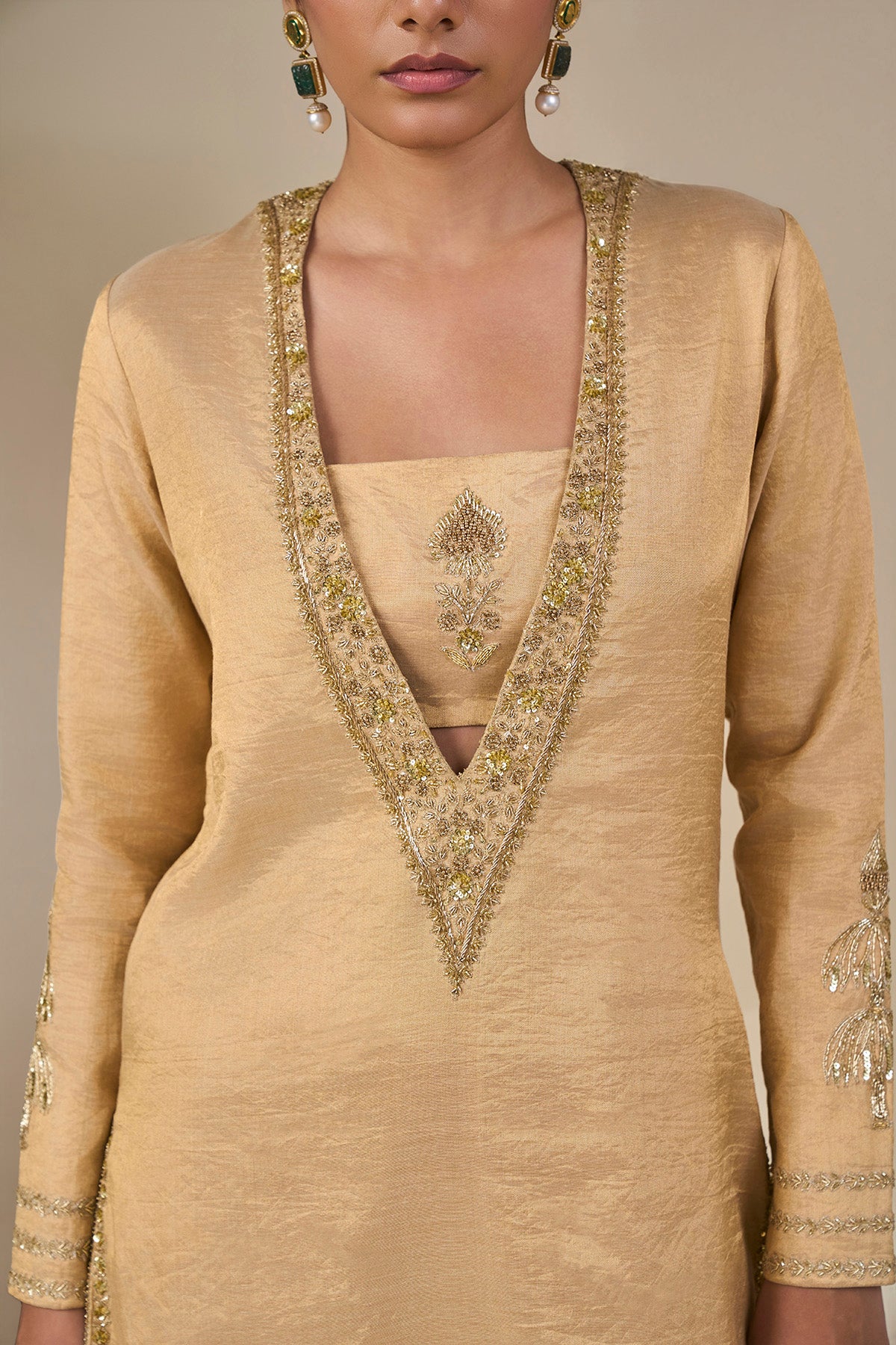Saanjh Savera' Set