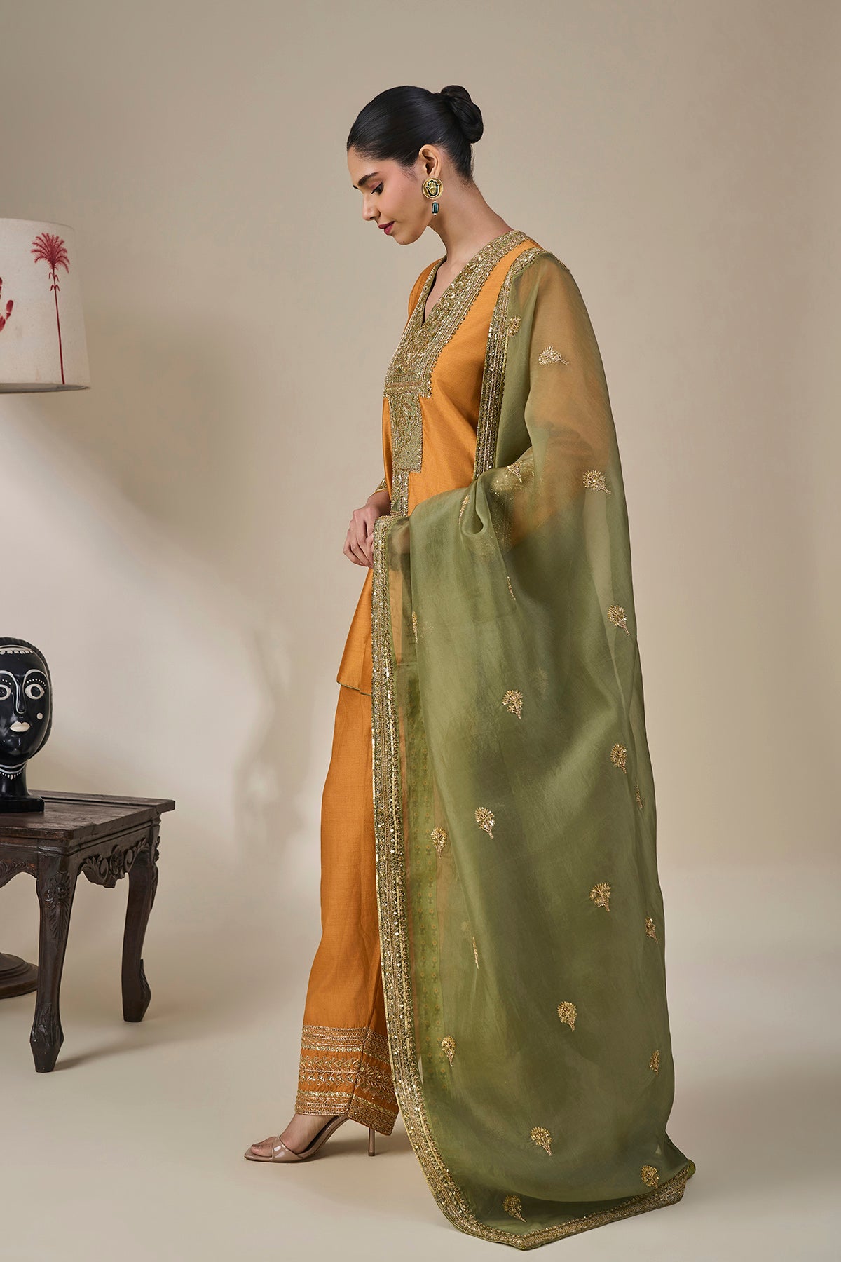 Dil Dhoop Chaav' Kurta Set