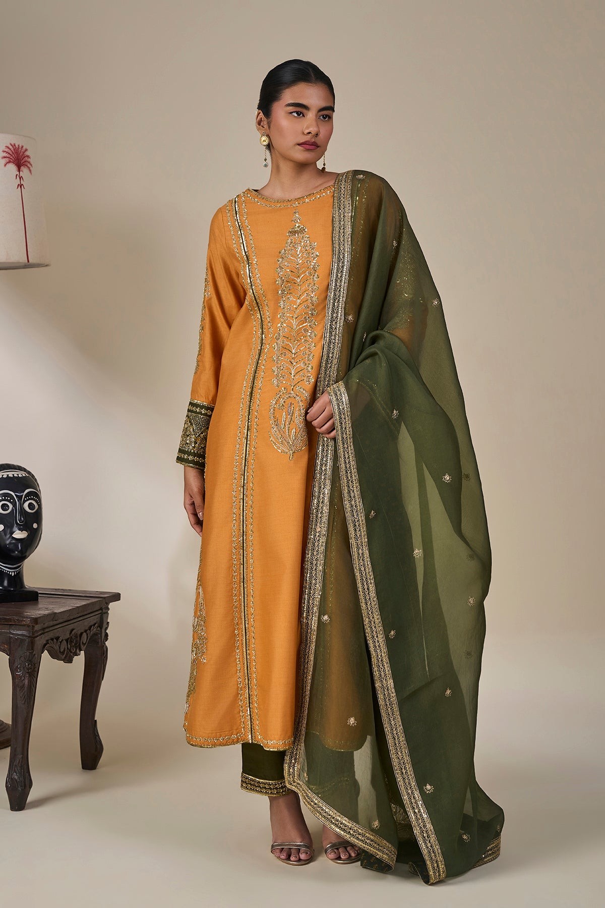 Meetha Paan Pataka' Kurta Set
