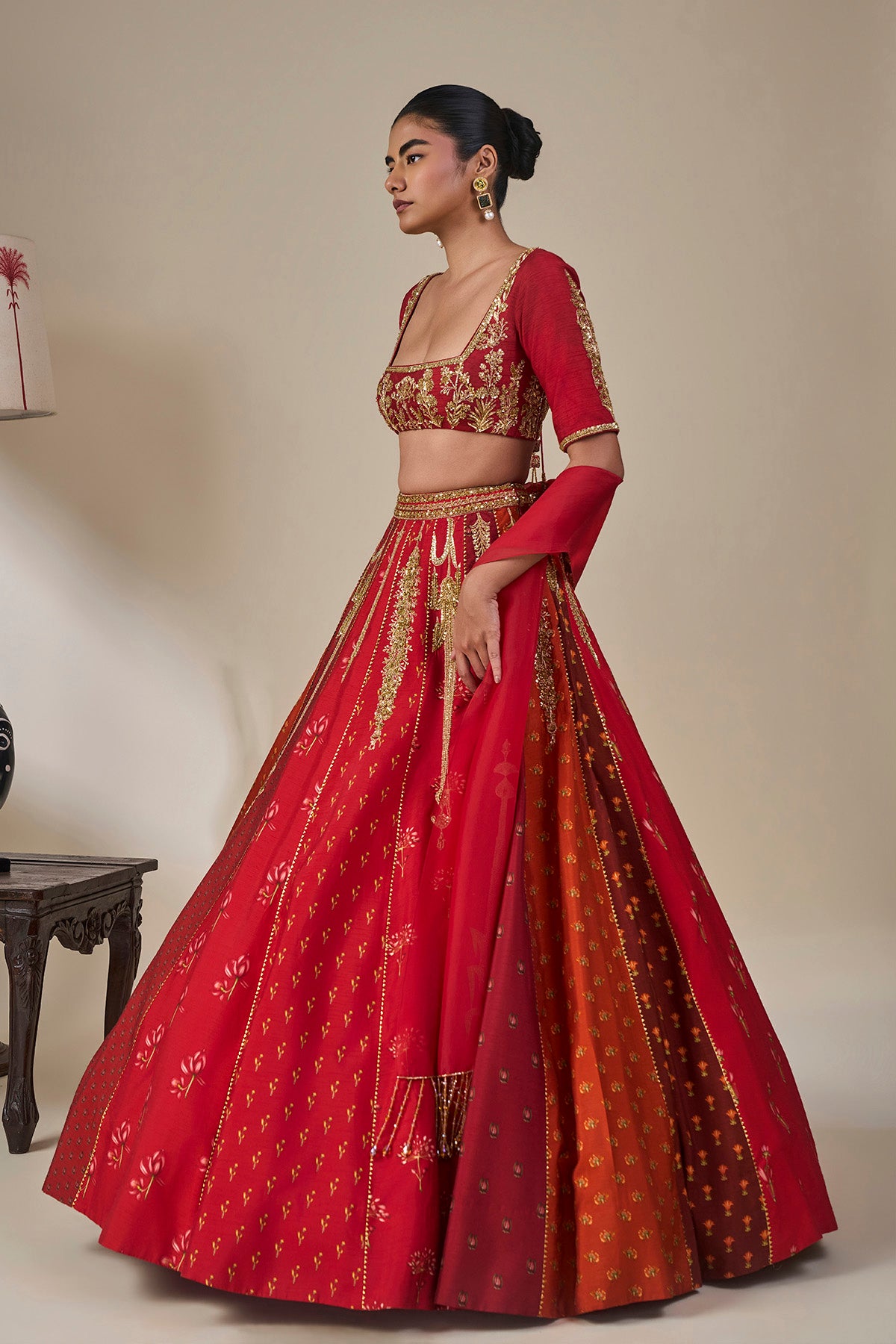 Rango Sa Jahan' Lehenga in Red