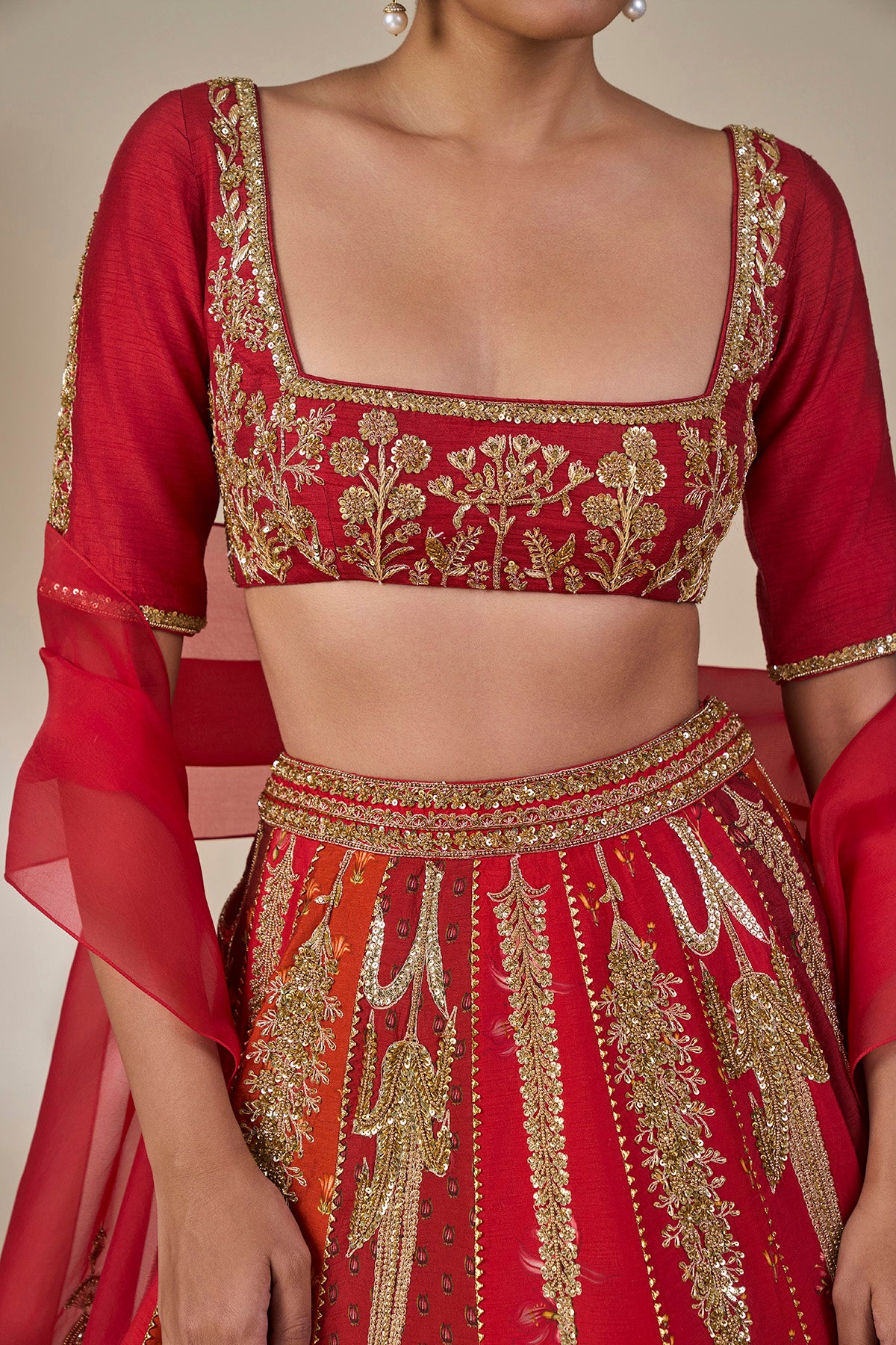 Rango Sa Jahan' Lehenga in Red
