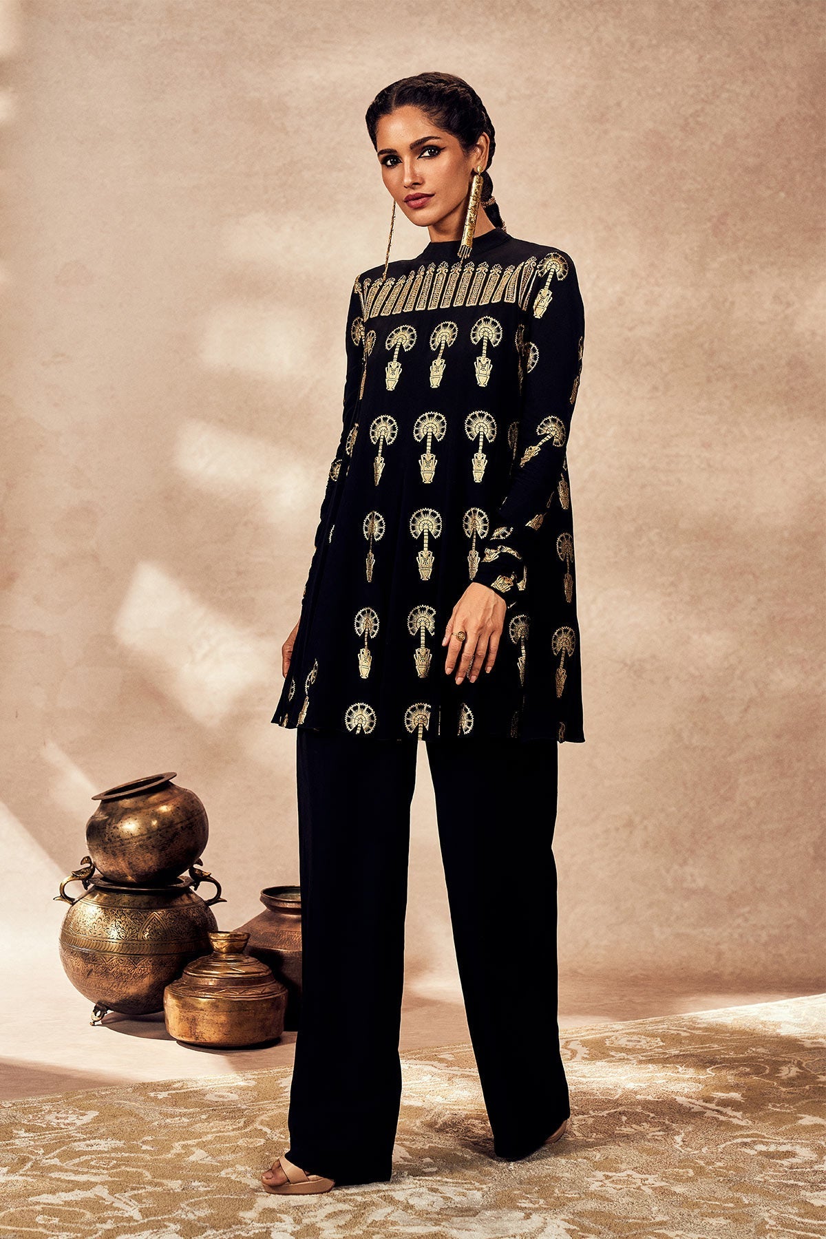 Black Traveler's Palm Tunic Set