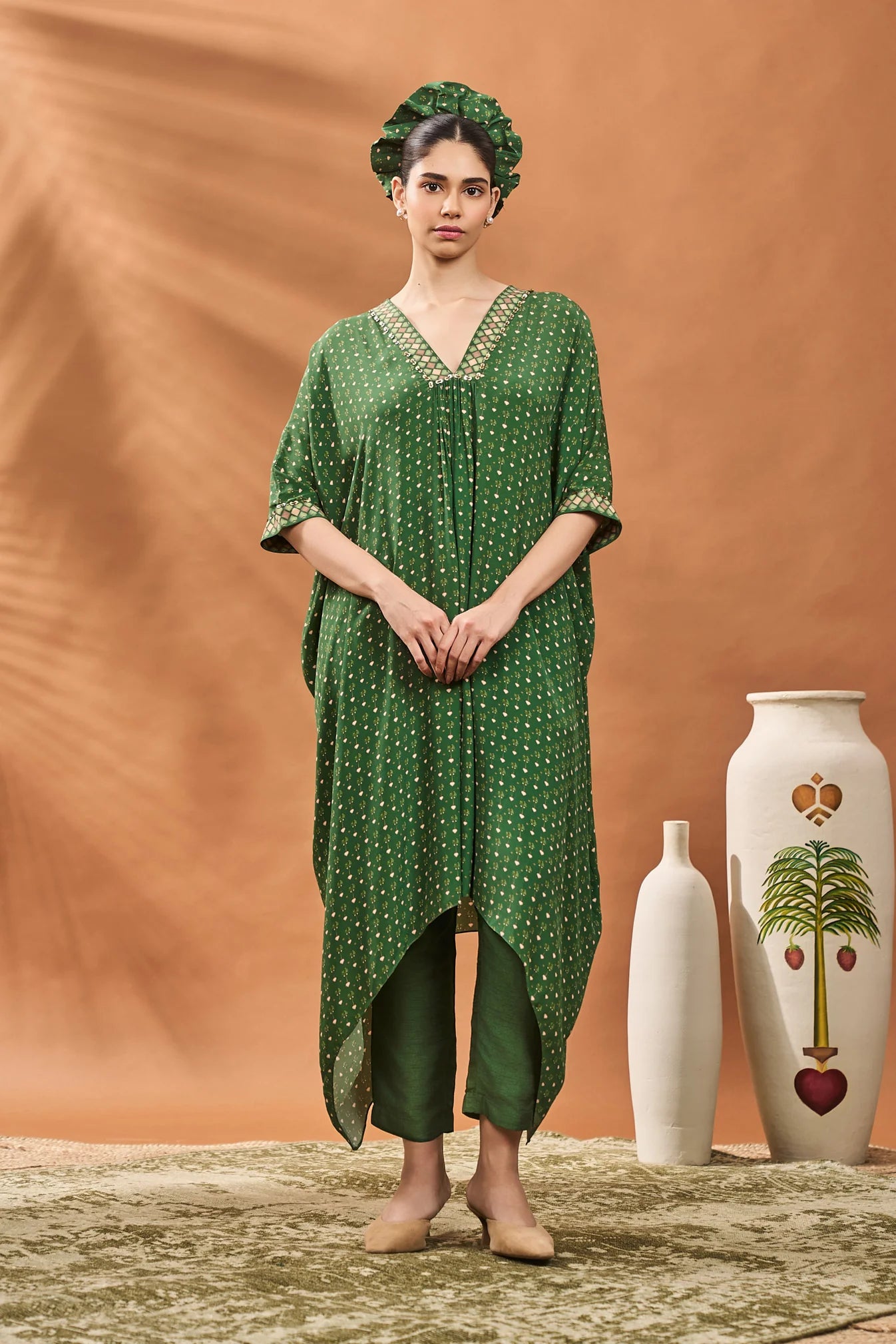 GREEN TREE OF HEARTS TUNIC SET