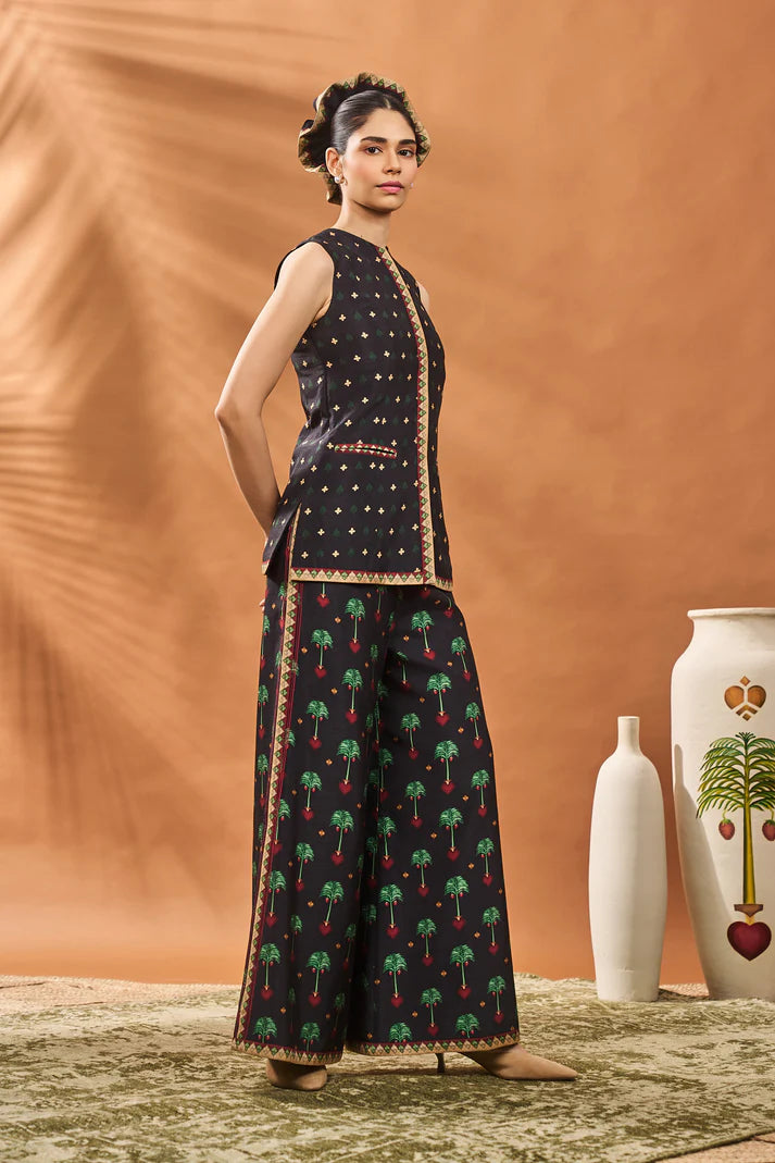 BLACK TREE OF HEARTS CO-ORD SET