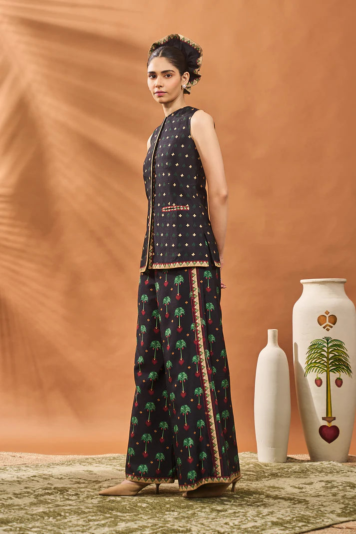 BLACK TREE OF HEARTS CO-ORD SET