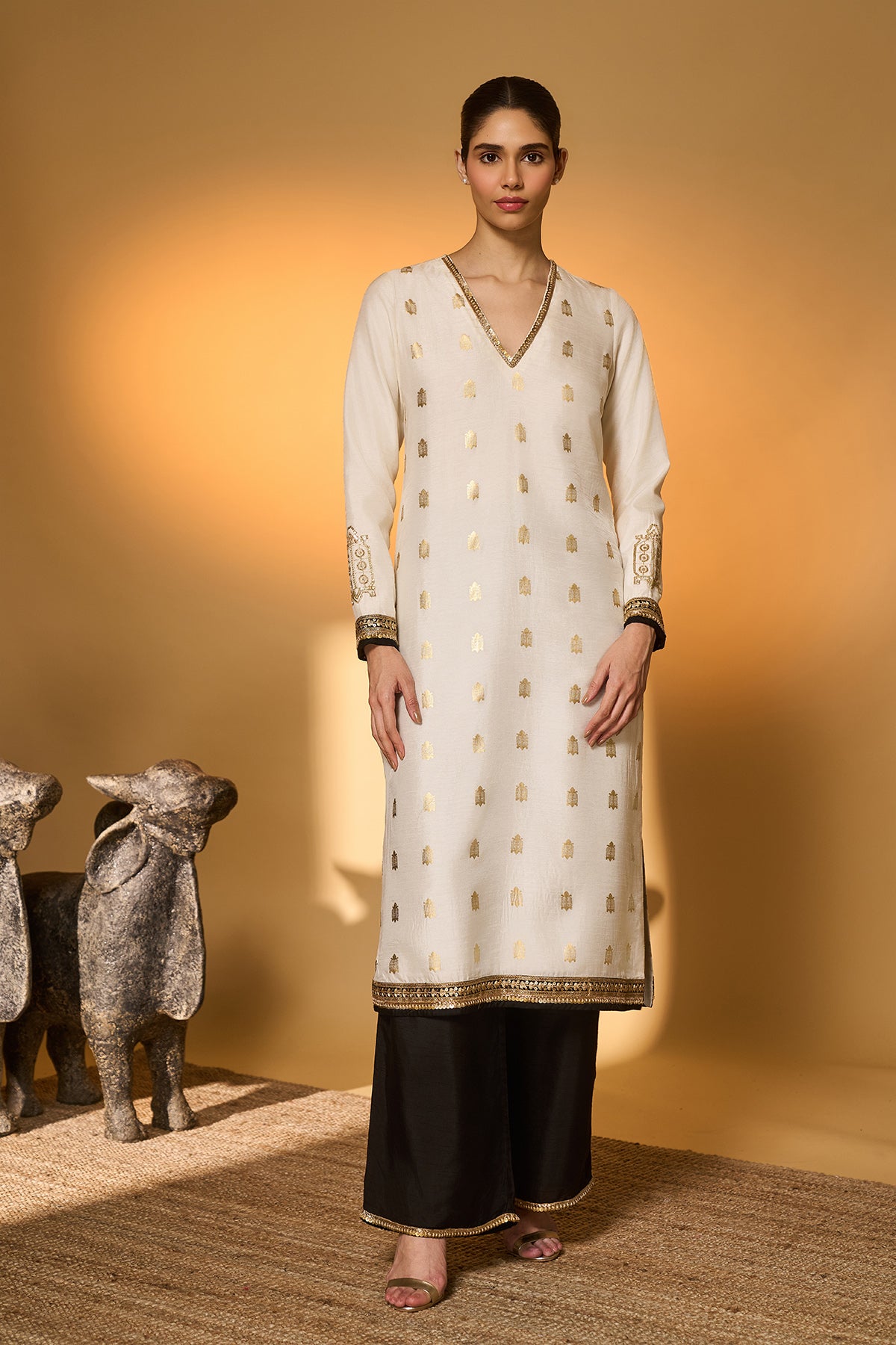 Ivory Turtle Tale Kurta Set