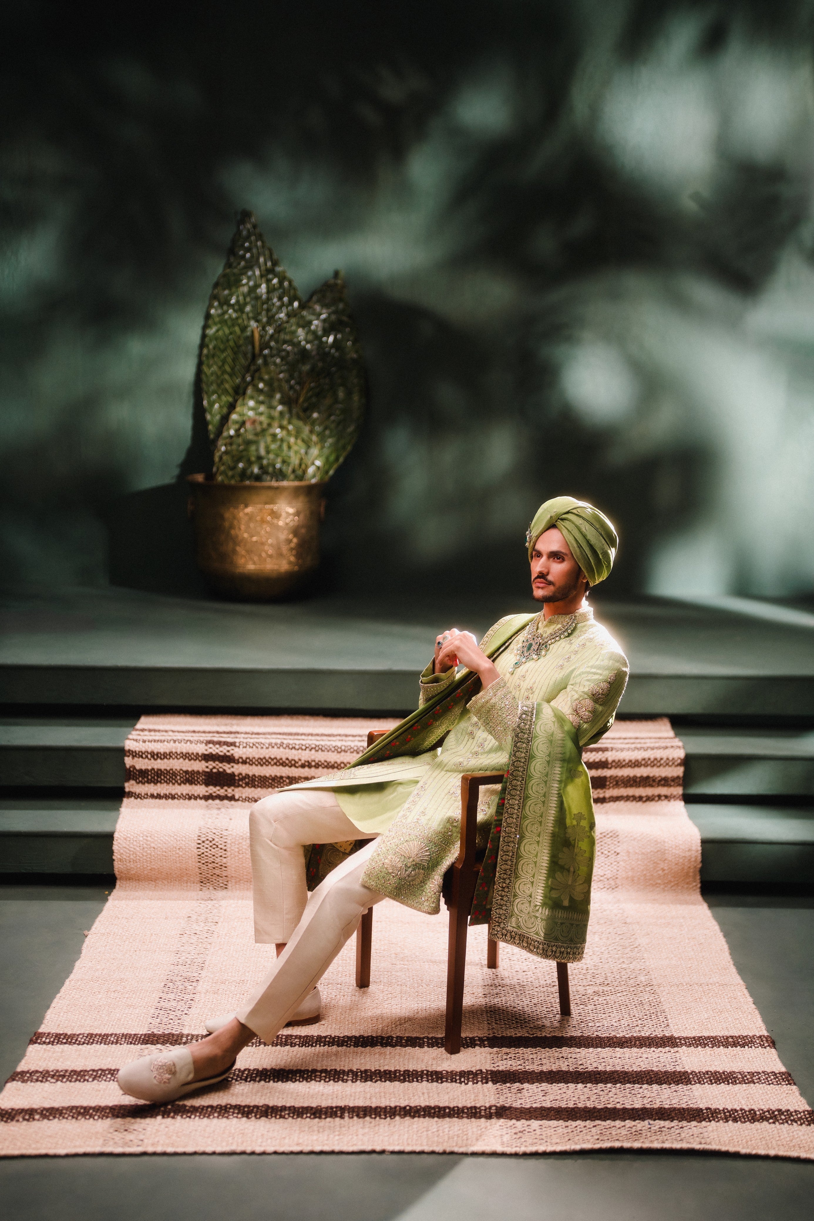 THE PISTA BARFI RAJA KOTI SET