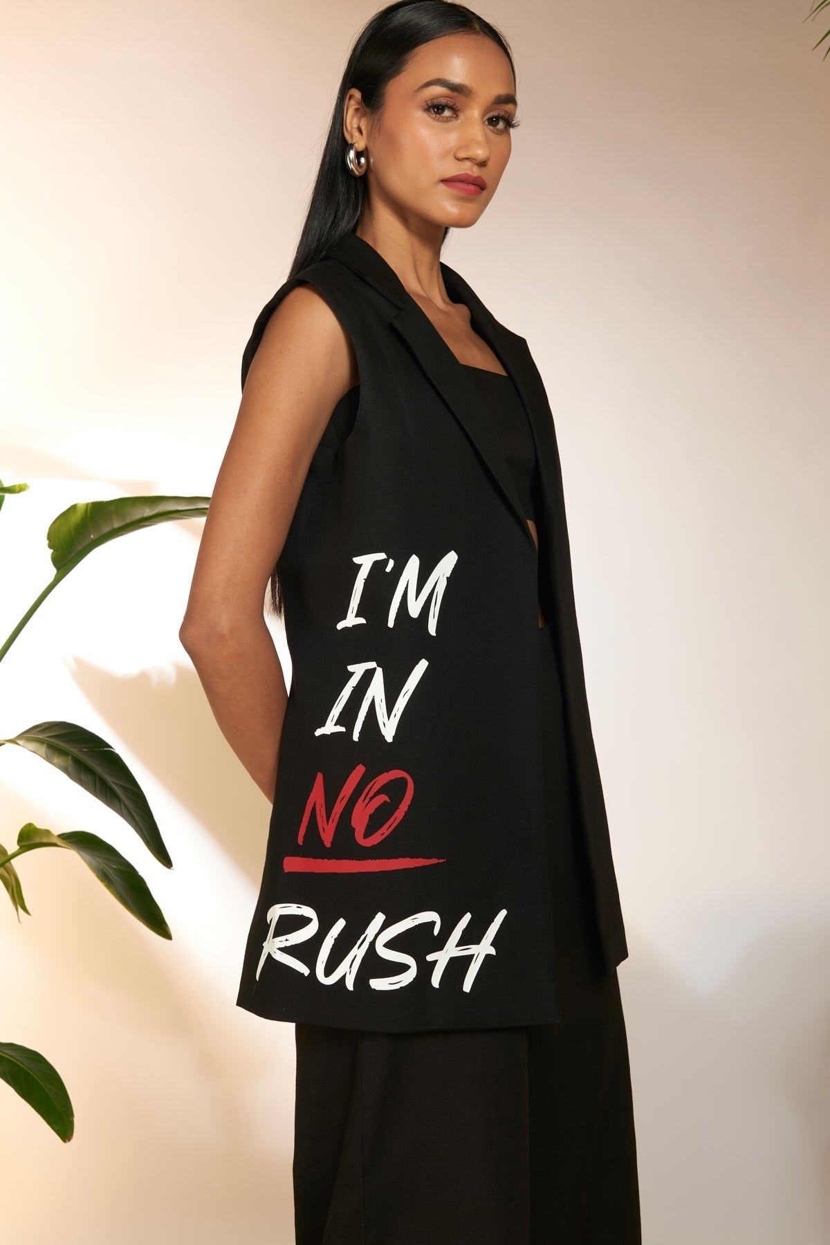 I'M IN NO RUSH SLOGAN BLAZER