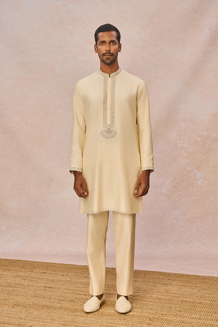 āCHANDNIā SHERWANI SET