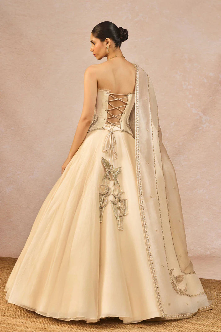 âTERA KHAYALâ LEHENGA