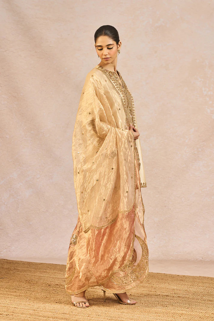 NOOR BAN GYE' SKD SET