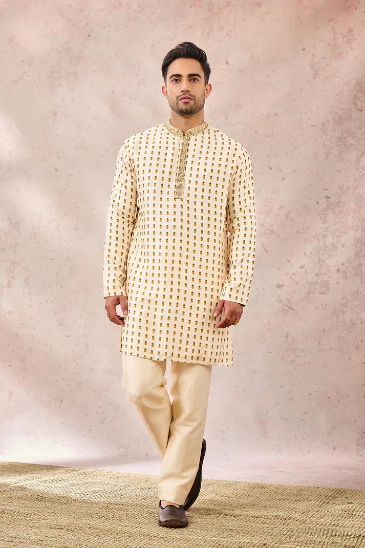THE KALAKAND KURTA