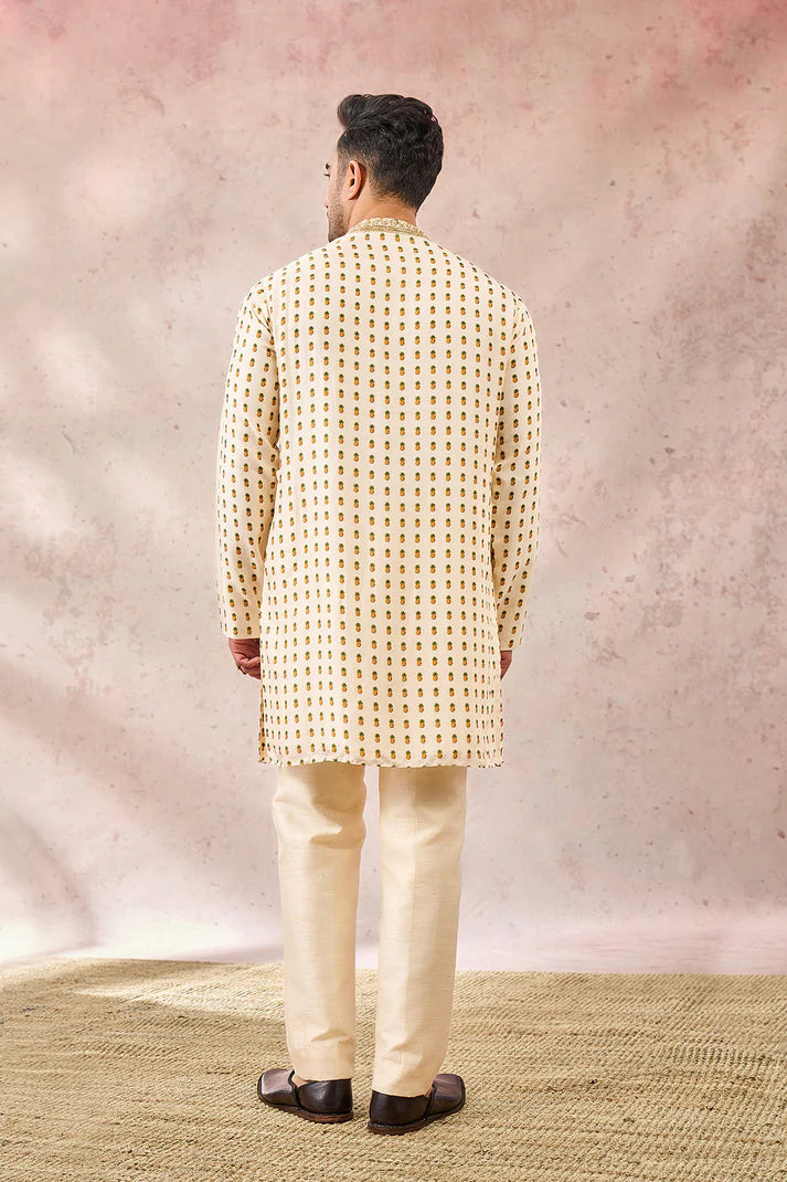 THE KALAKAND KURTA
