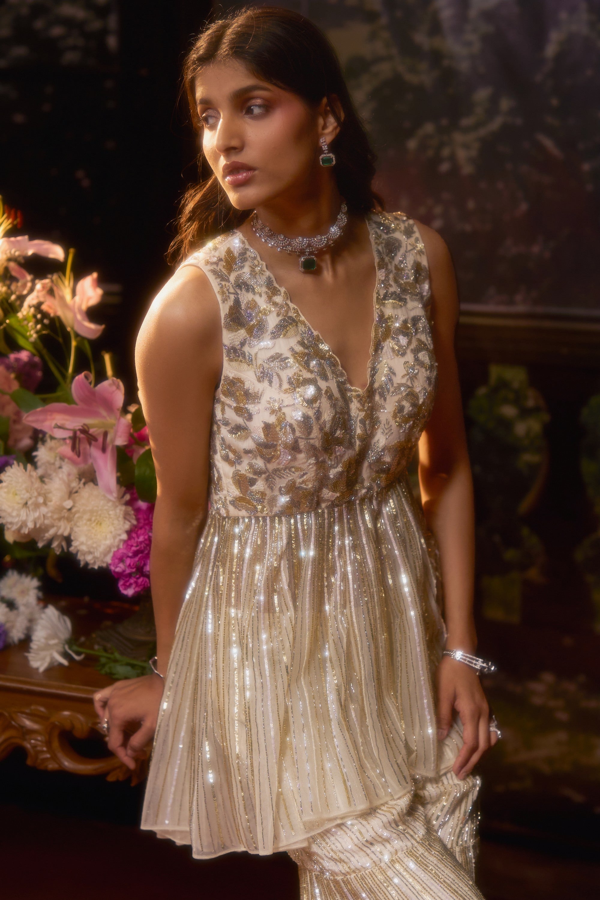 HOORIYA Moonlit Ivory Plazzo Set