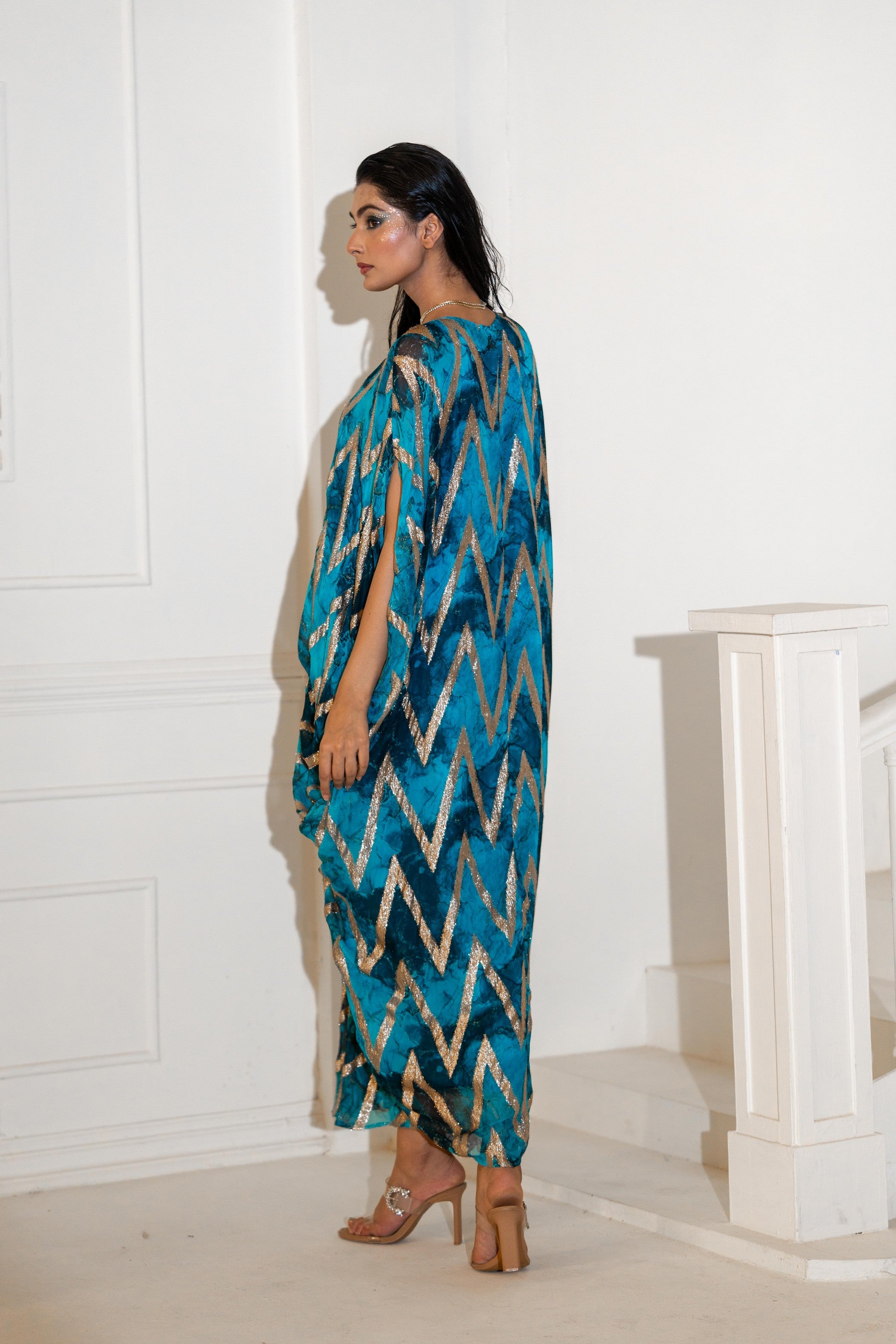 Abstract Long Shirt with Pants