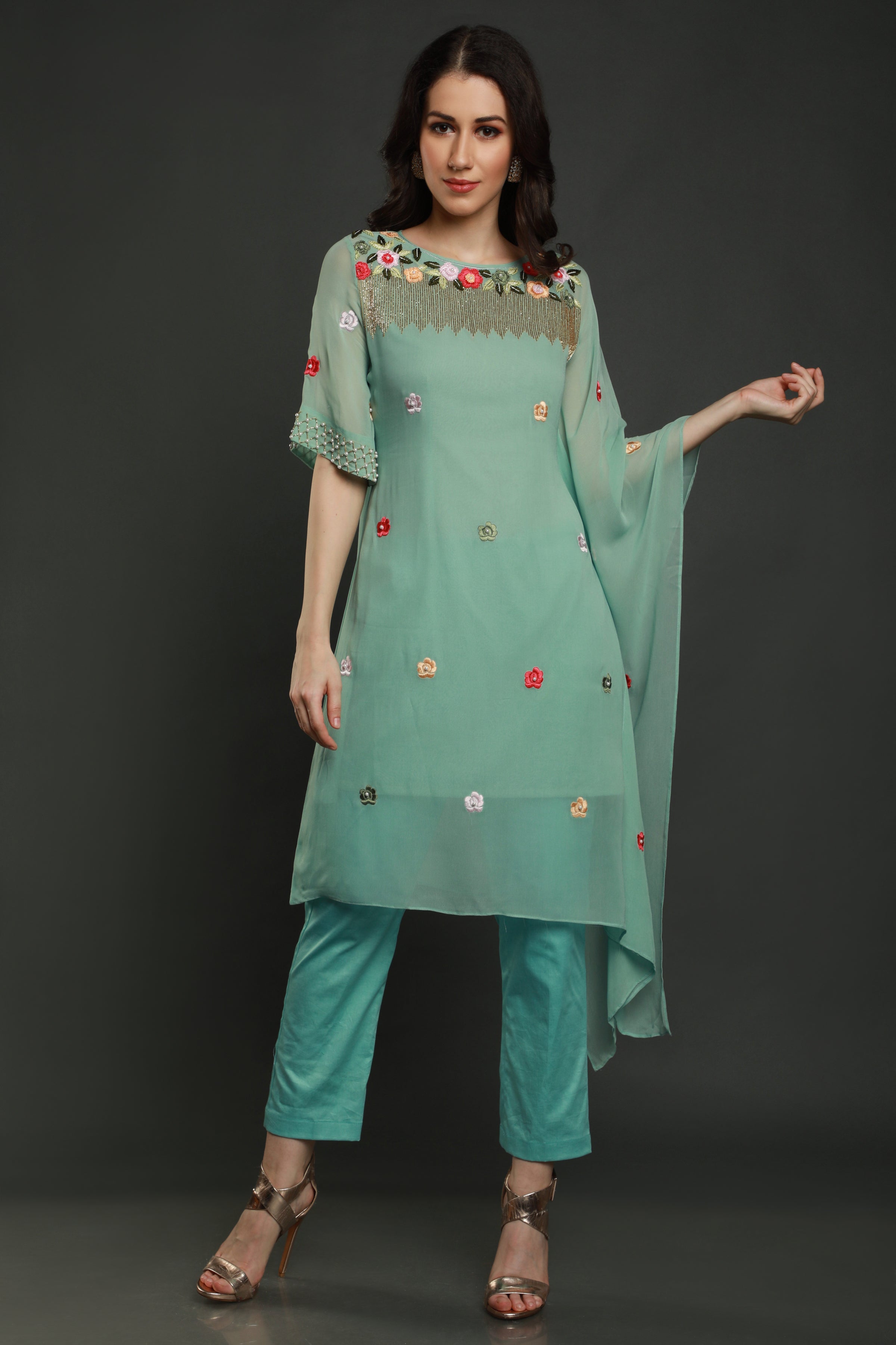 Nysa Kaftan with pants